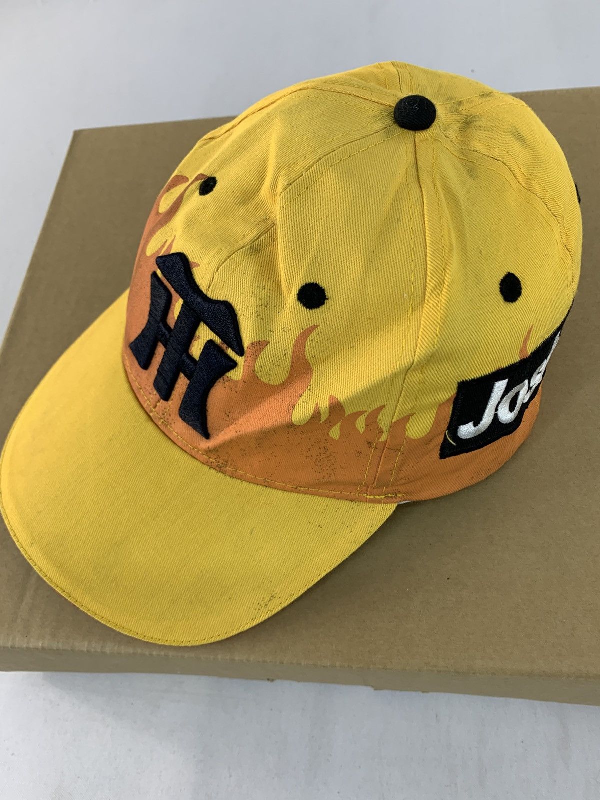Vintage Hanshin Tiger Japanese Professional Baseball Flame 6 Pane Size ONE SIZE - 4 Thumbnail