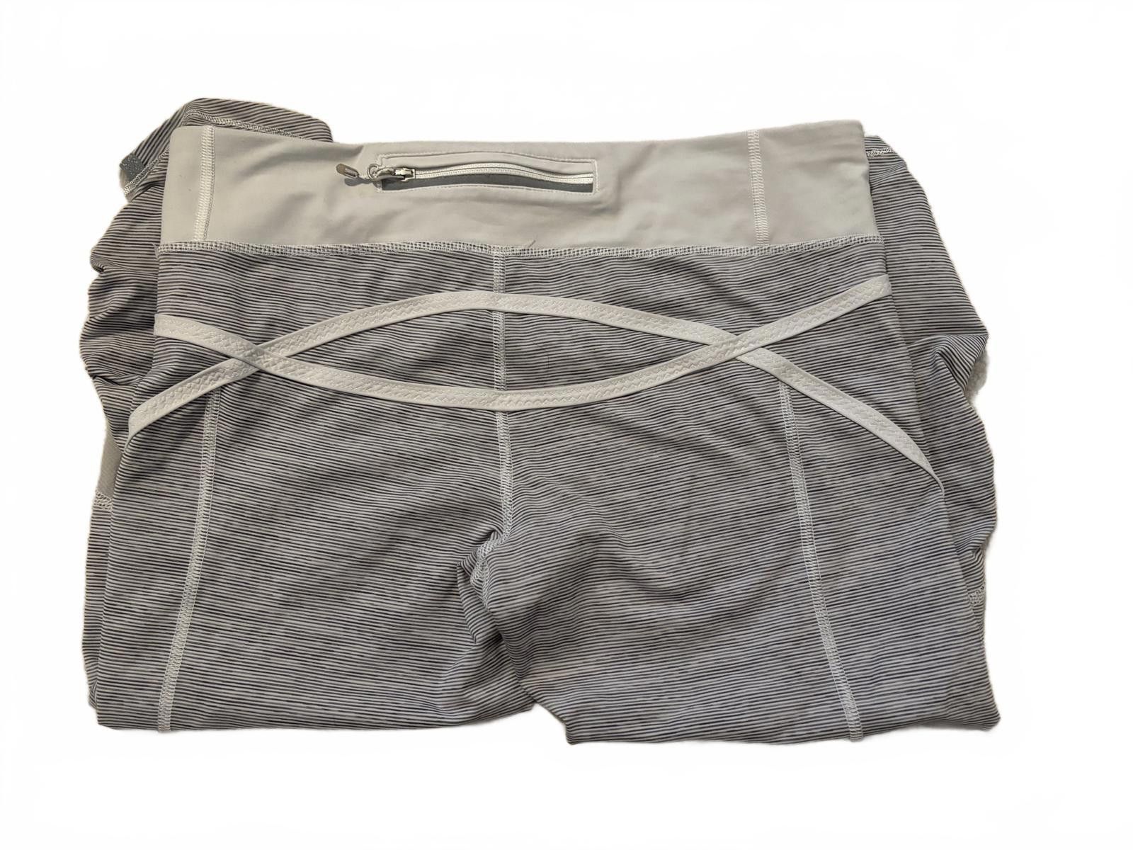 Lululemon Lululemon Gray High-Waisted Leggings - size 8 Size 30" / US 8 / IT 44 - 4 Thumbnail