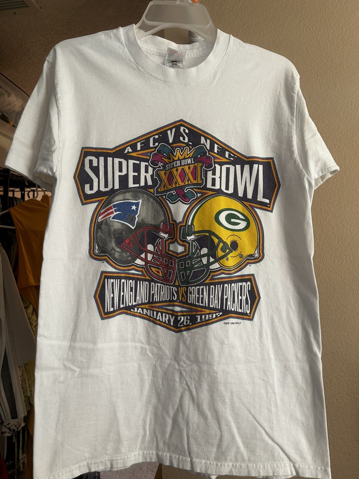 NFL Vintage Packers vs Patriots SuperBowl Tee Size US M / EU 48-50 / 2 - 1 Thumbnail