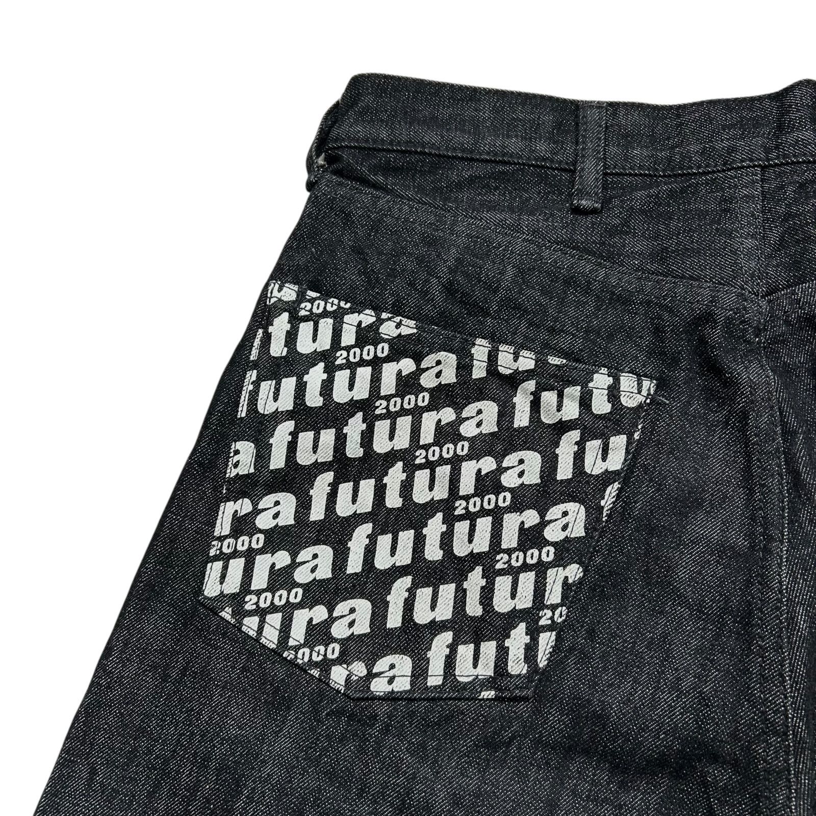 Futura RARE FUTURA 2000 BLACK DENIM SHORTS PANTS MADE IN JAPAN Size US 30 / EU 46 - 3 Thumbnail