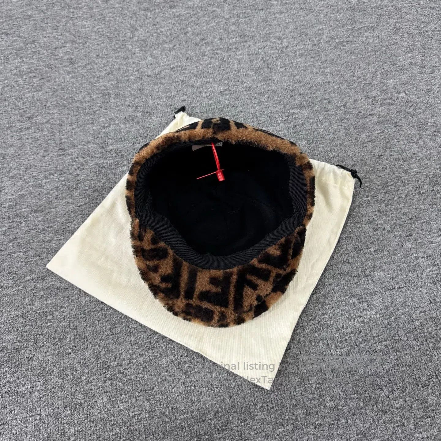 Fendi FENDI Brown-black double-F aged plush fur Newsboy's hat| Size ONE SIZE - 4 Thumbnail