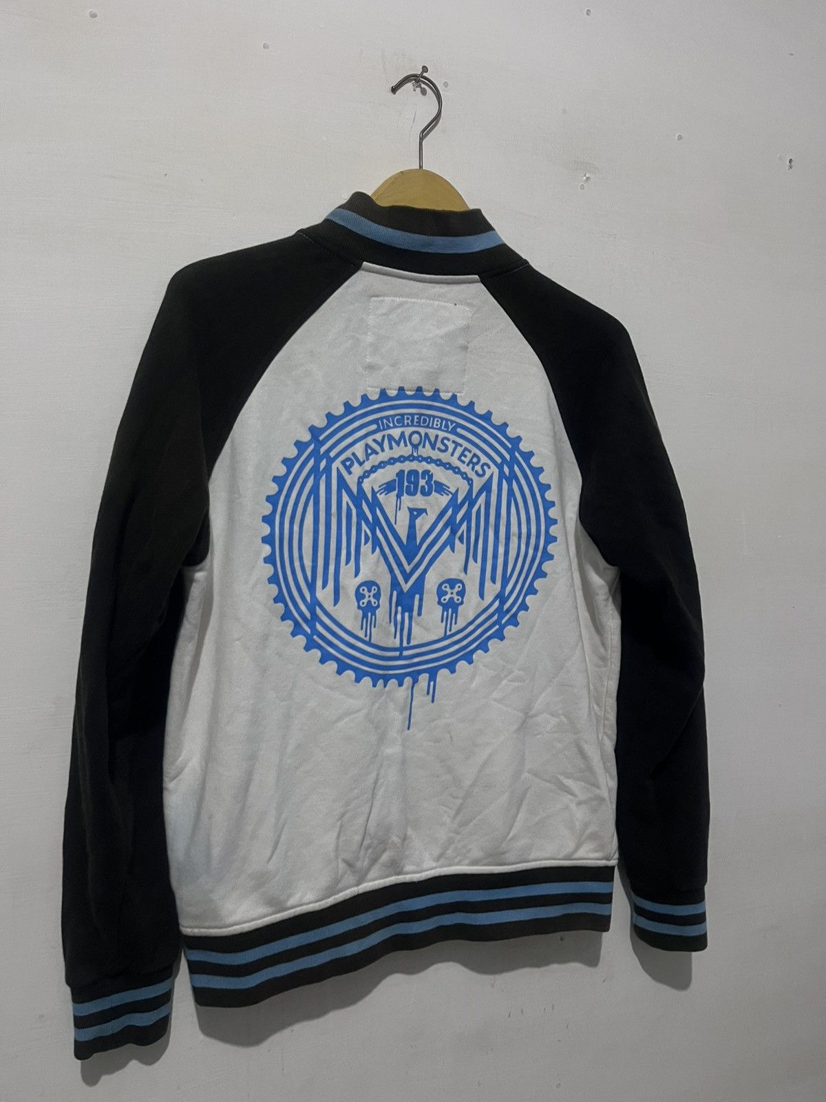 Japanese Brand Incredibly Playmonsters Varsity Jacket Streetwear Graphic Size US M / EU 48-50 / 2 - 8 Thumbnail