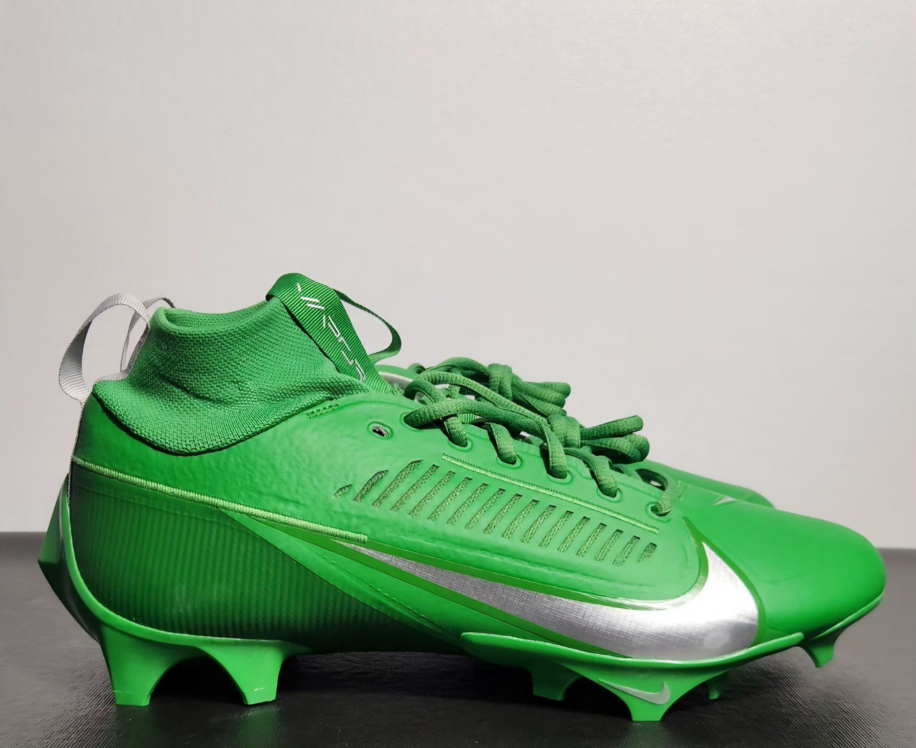 Nike Nike Vapor Edge Pro 360 2 Oregon Ducks PE Football Cleats Size US 11.5 / EU 44-45 - 2 Thumbnail