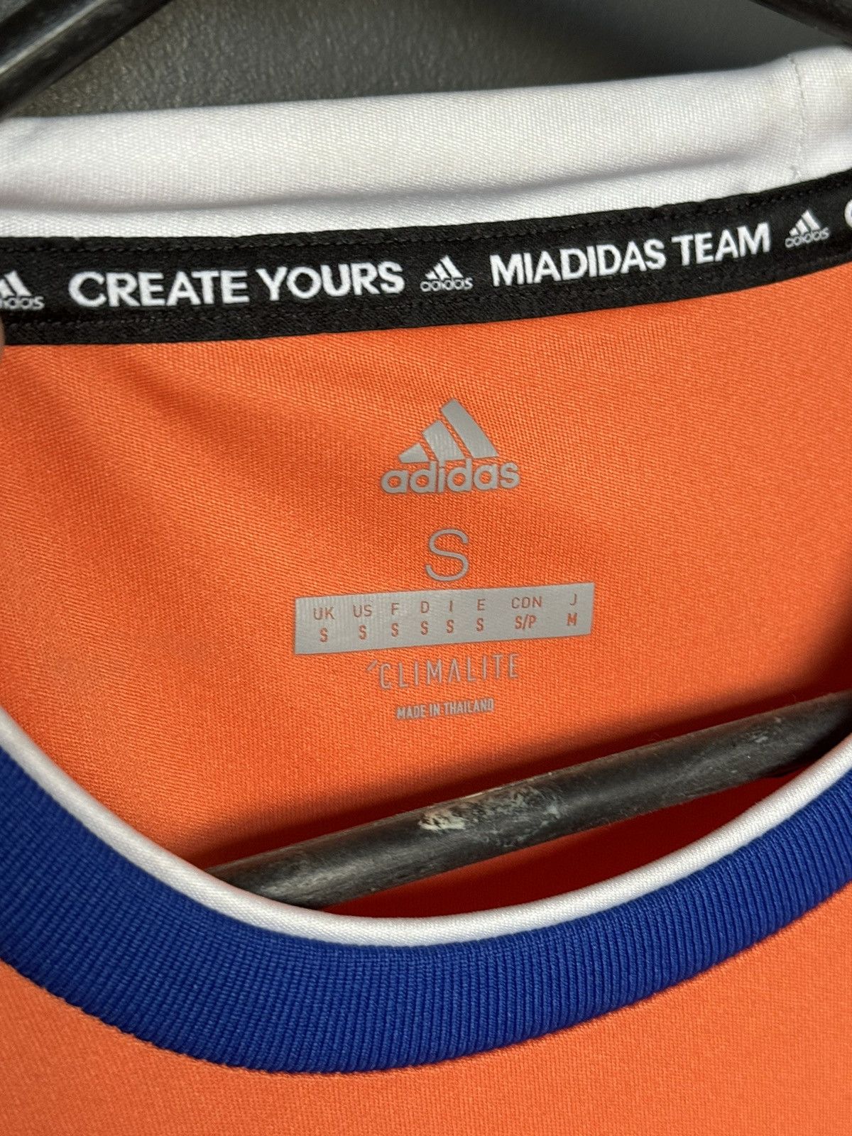 Adidas Cardiff City 19/20 Away Football Jersey Size US S / EU 44-46 / 1 - 15 Thumbnail