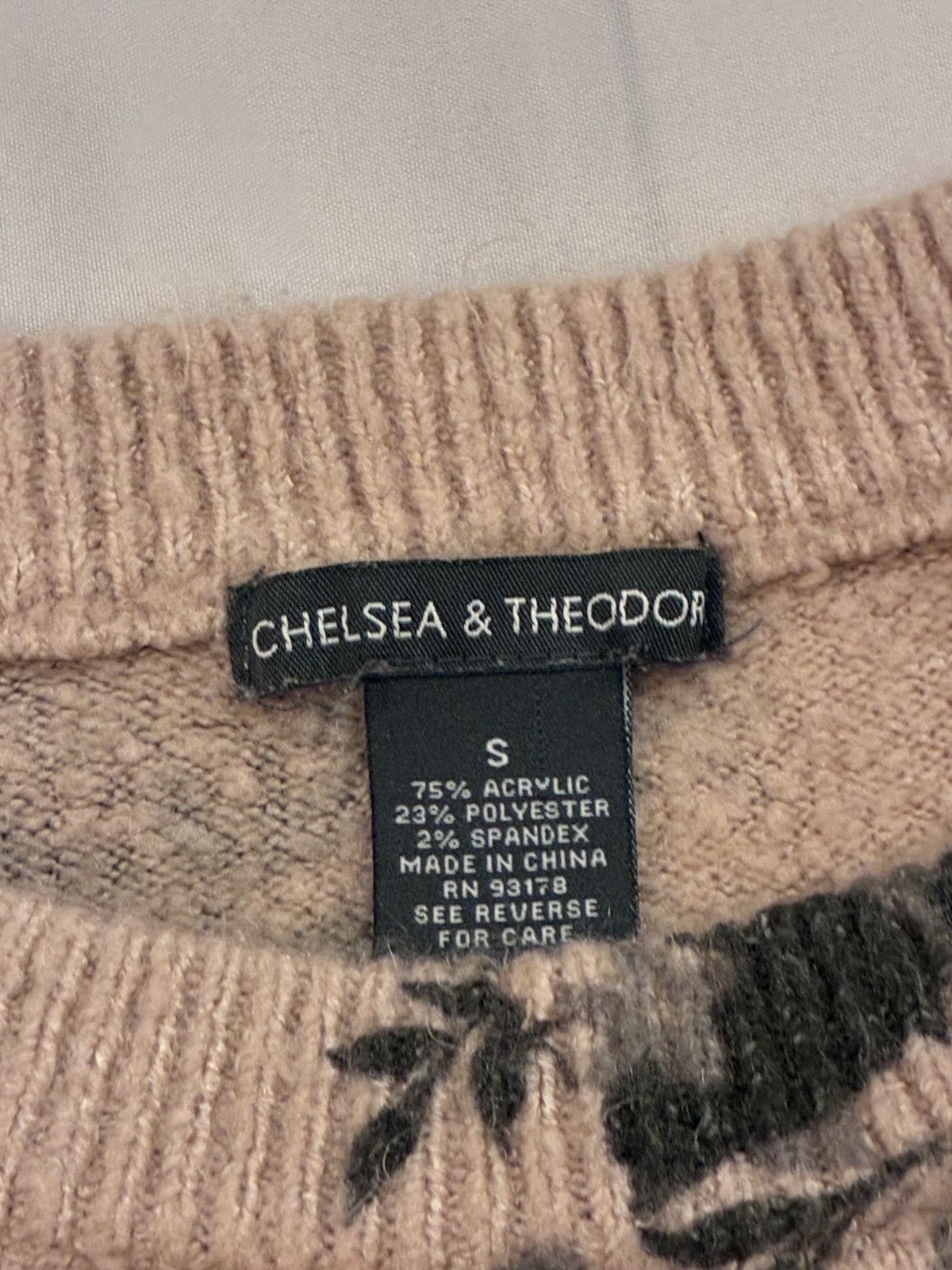 Other Chelsea & Theodore Rose Floral Sweater Size S / US 4 / IT 40 - 4 Thumbnail