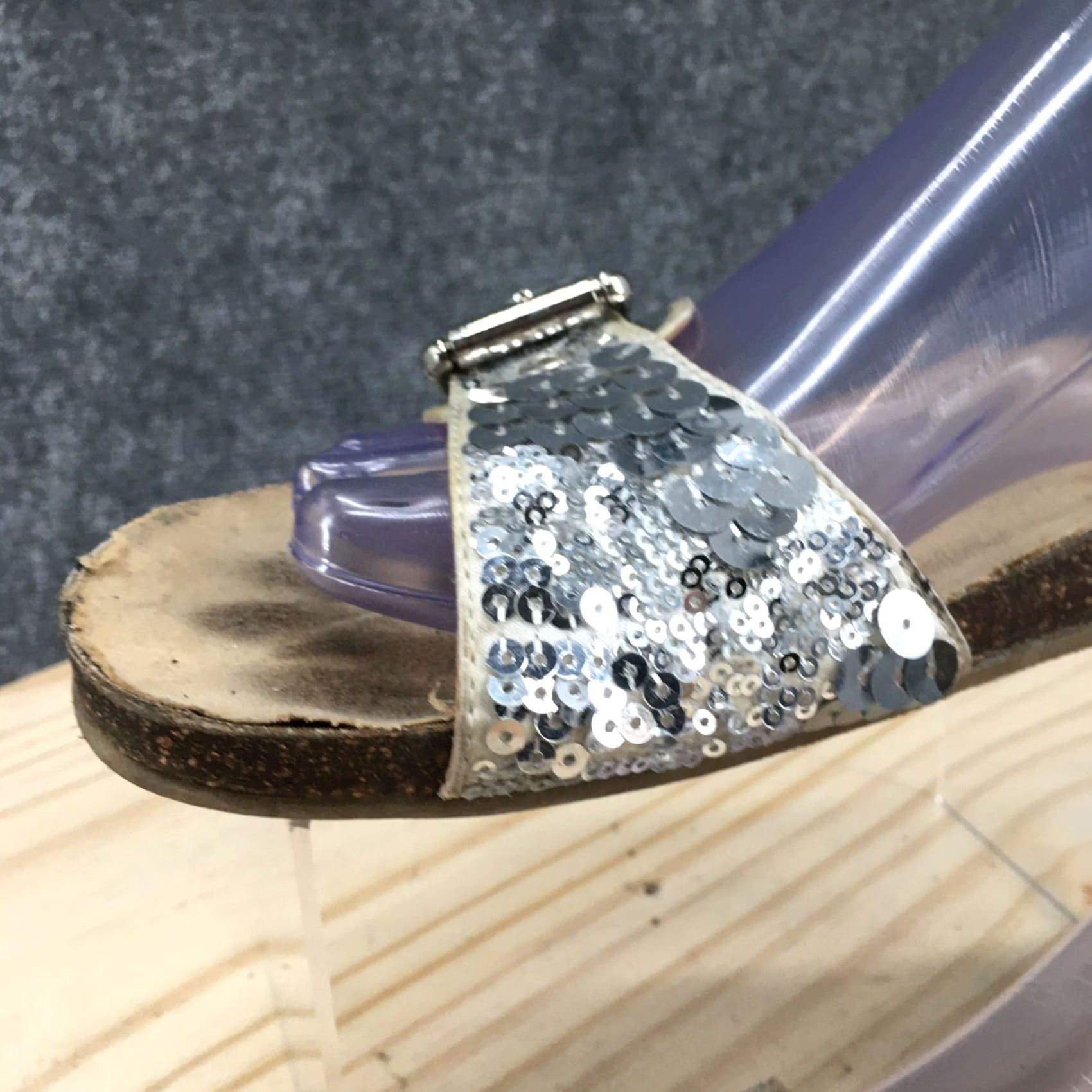 Vintage Apostrophe Sandals Womens 10 Sequin Slide Flats Slip On Leather Gray Silver Casual Flat Shoes Womens Size US 10 / IT 40 - 5 Thumbnail