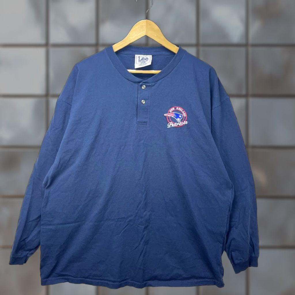 NFL VINTAGE NFL New England Patriots Long Sleeve Shirt 2XL Blue 90s Mens Camouflage T-Shirt Size US XXL / EU 58 / 5 - 1 Thumbnail