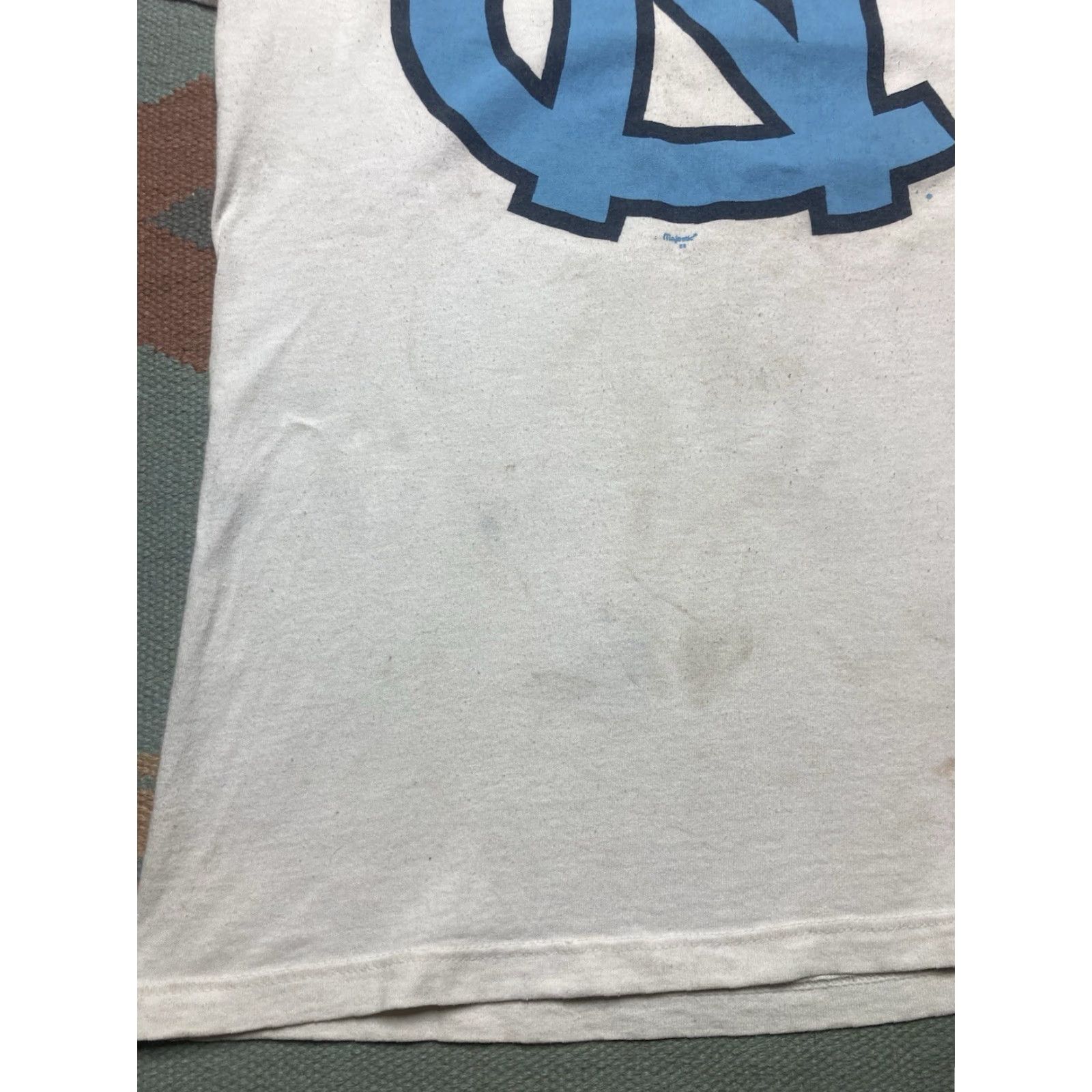 Vintage VINTAGE Majestic UNC Tar Heels University T-Shirt Ringer NCAA White Large Men Size L Shirt Size US L / EU 52-54 / 3 - 3 Thumbnail