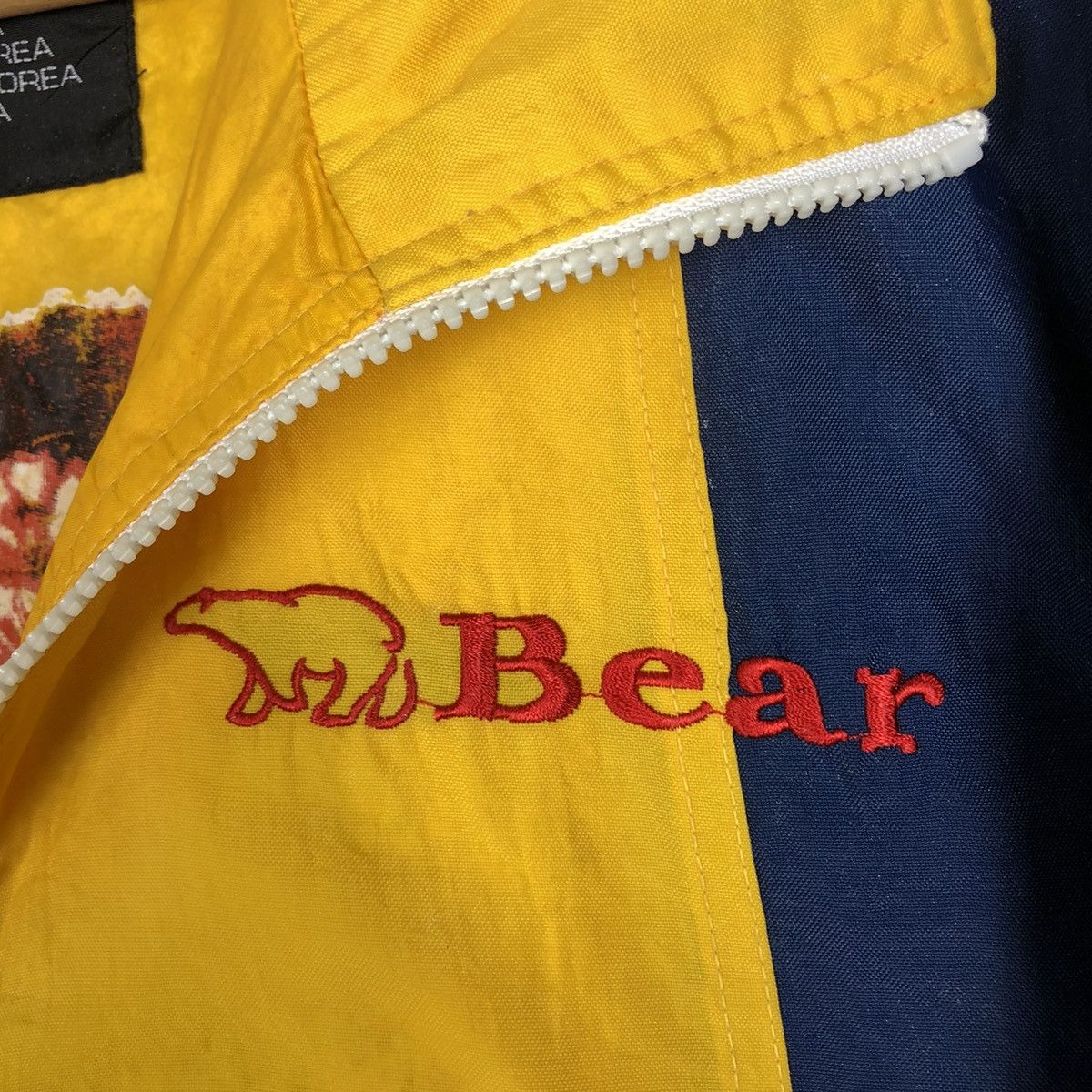 Japanese Brand 🔥VTG COLOUR BLOCK BOMBER JACKET BEAR BIG LOGO REVERSIBLE Size US XL / EU 56 / 4 - 19 Thumbnail