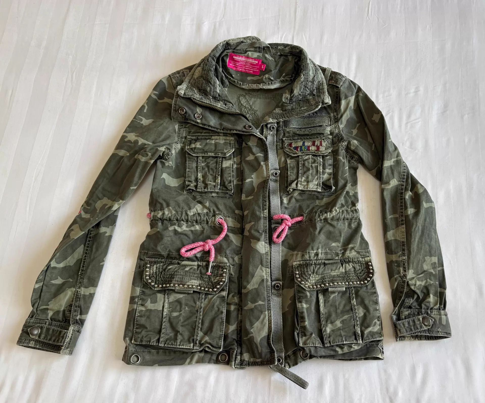 Other TOUGH Camo Beaded Floral Embroidered Drawstring Jacket Size S / US 4 / IT 40 - 1 Thumbnail