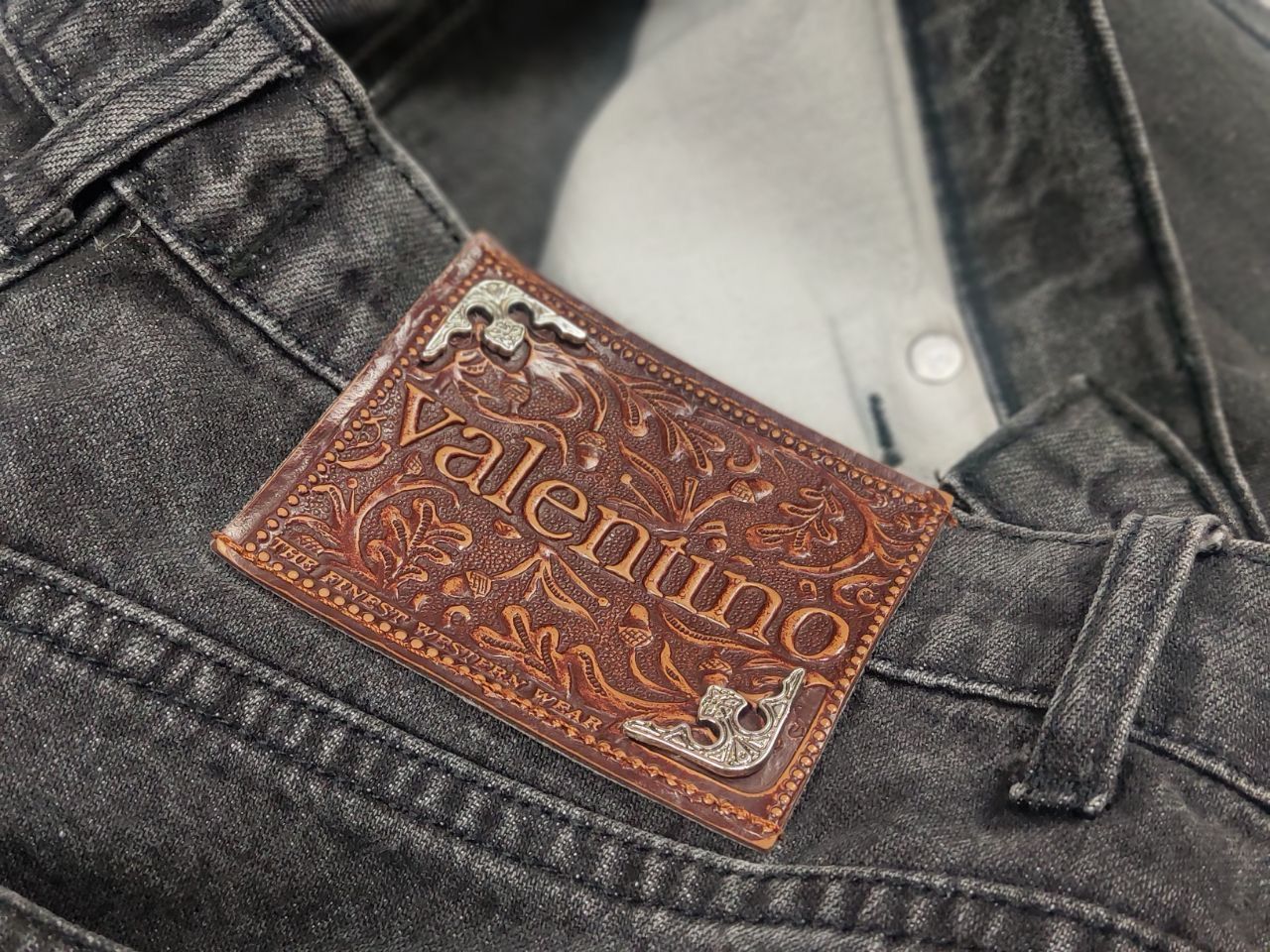 Valentino Vintage 80's Valentino Authentic Mom Dark Gray denim Jeans Size 29" - 12 Thumbnail