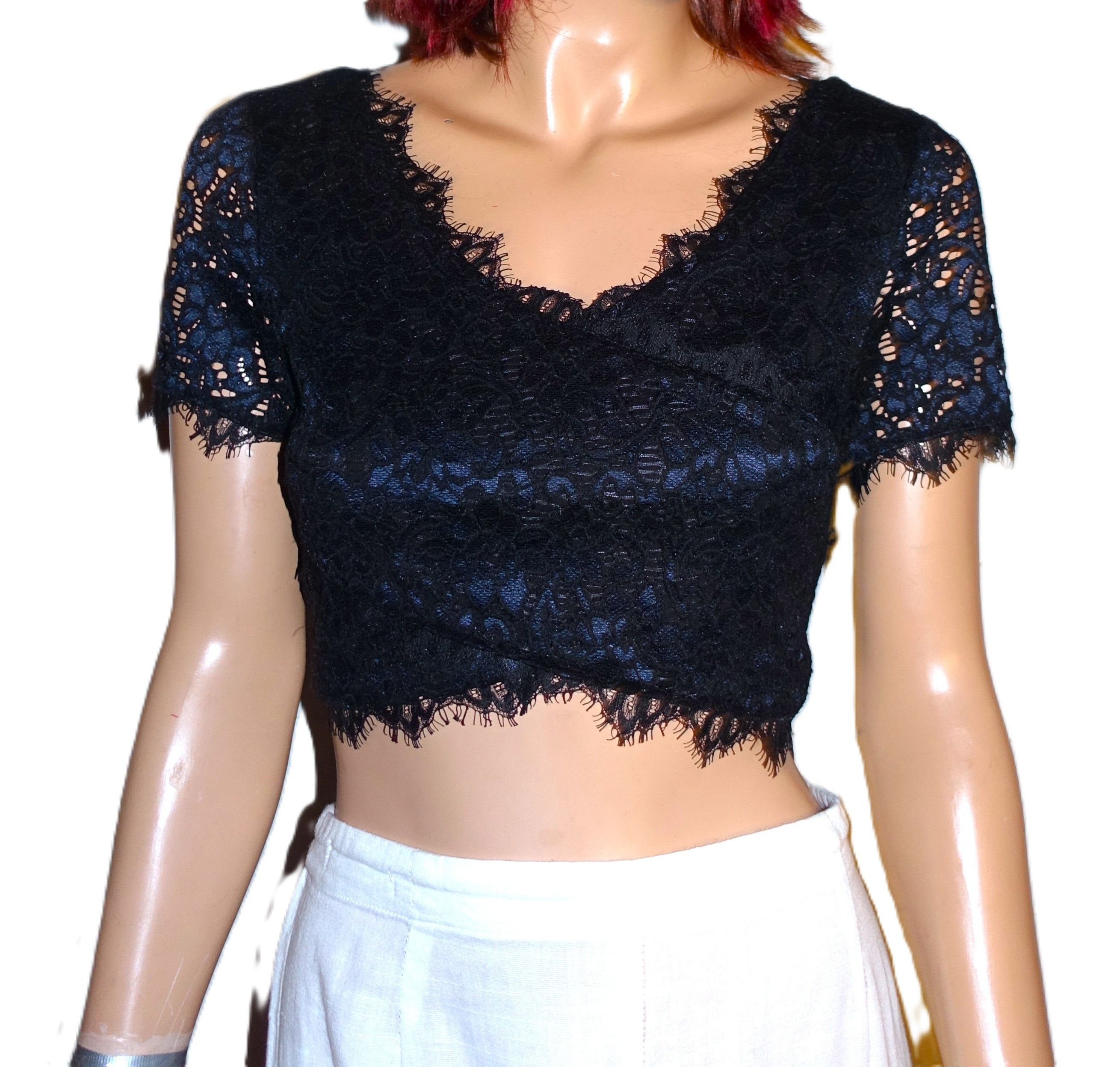 Bebe bebe Black Cropped Lace Blouse SP Size S / US 4 / IT 40 - 1 Thumbnail