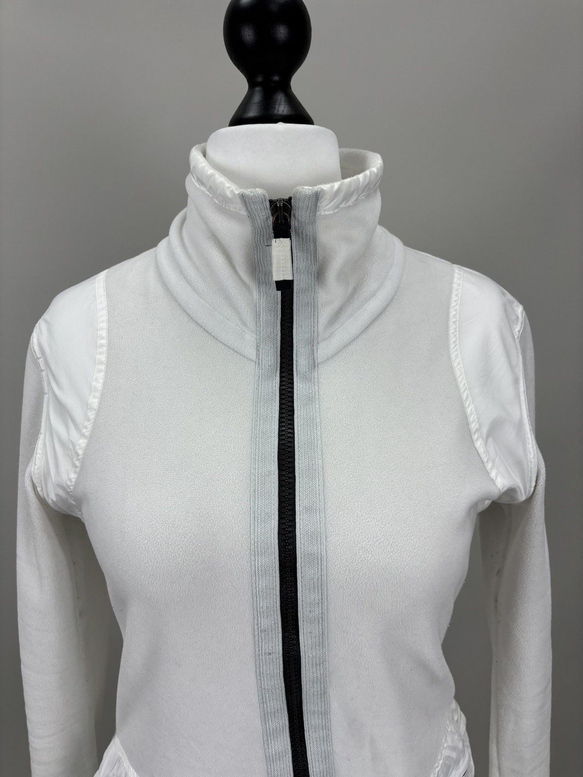 Frauenschuh Womens fleece jacket Frauenschuh Size 38 Color White Size XS / US 0-2 / IT 36-38 - 3 Thumbnail