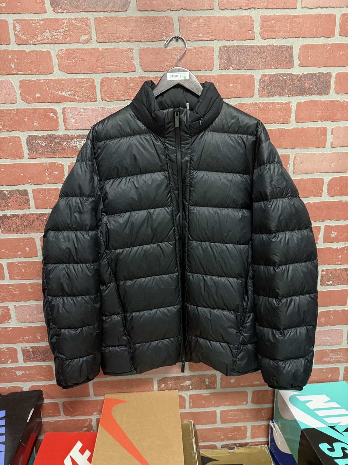 Moncler Moncler Down Jacket Size 5 Pre Owned Clean Size US L / EU 52-54 / 3 - 1 Thumbnail