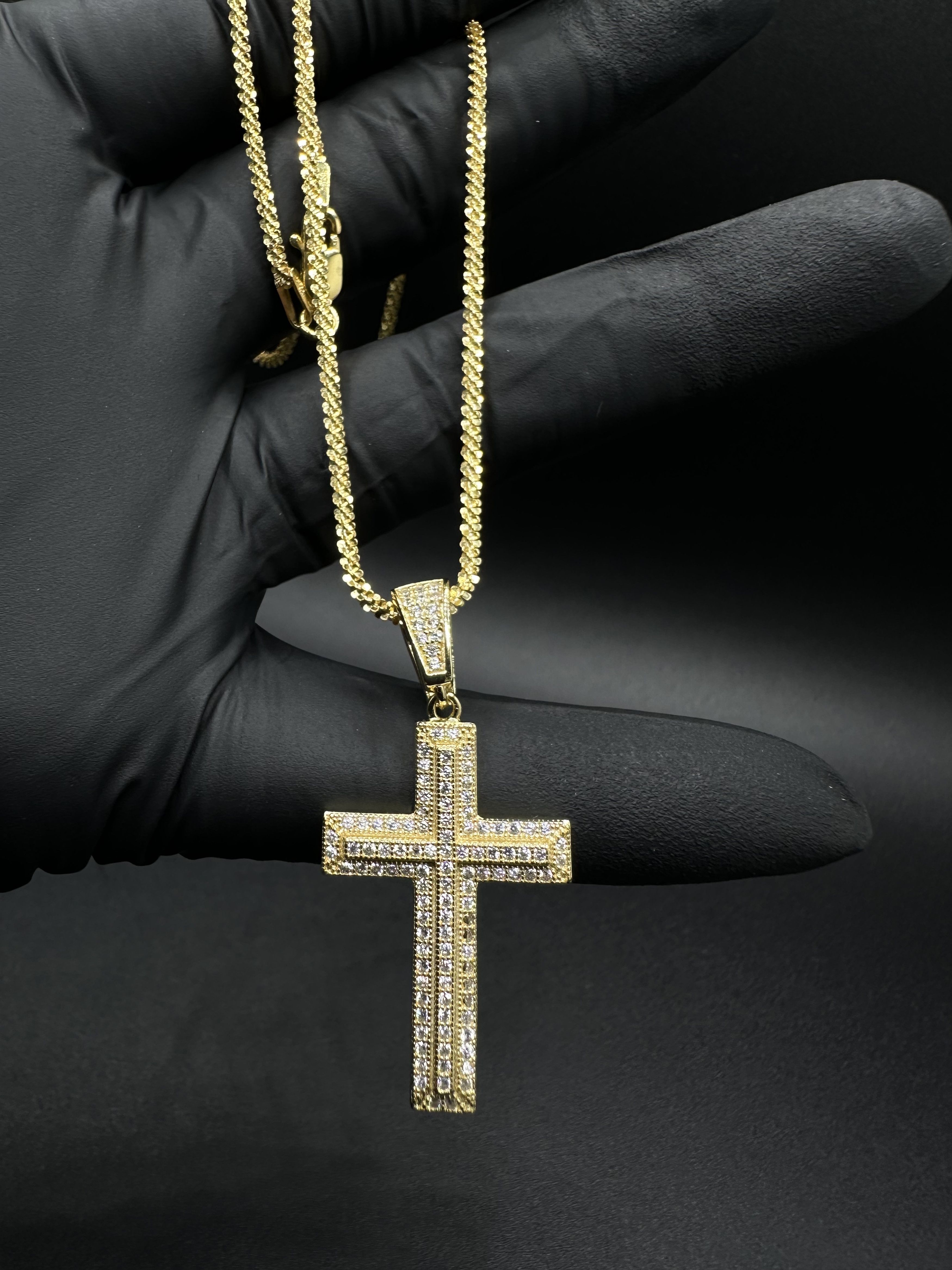 Jewelry 14KT GOLD OVER STERLING SILVER 925 PAVE MOISSANITE CROSS Size ONE SIZE - 1 Thumbnail