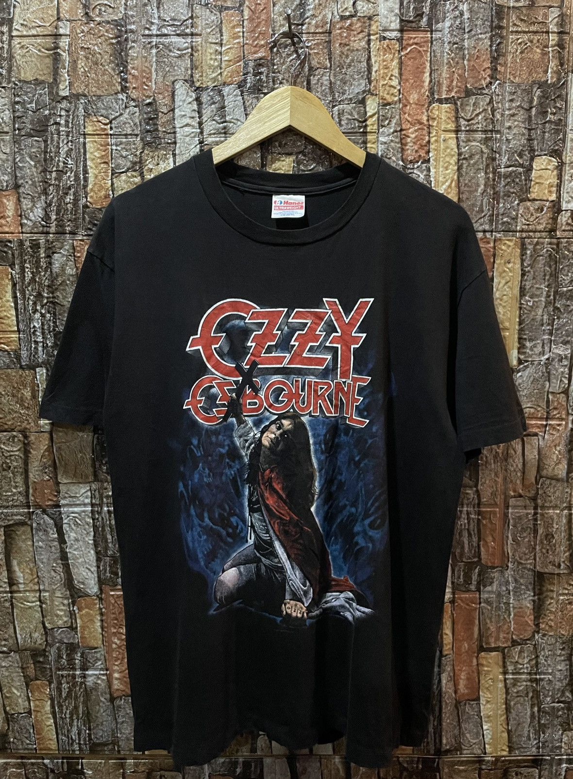 Hanes Vintage 90s ozzy osbourne Blizzard of ozz Size US L / EU 52-54 / 3 - 1 Thumbnail