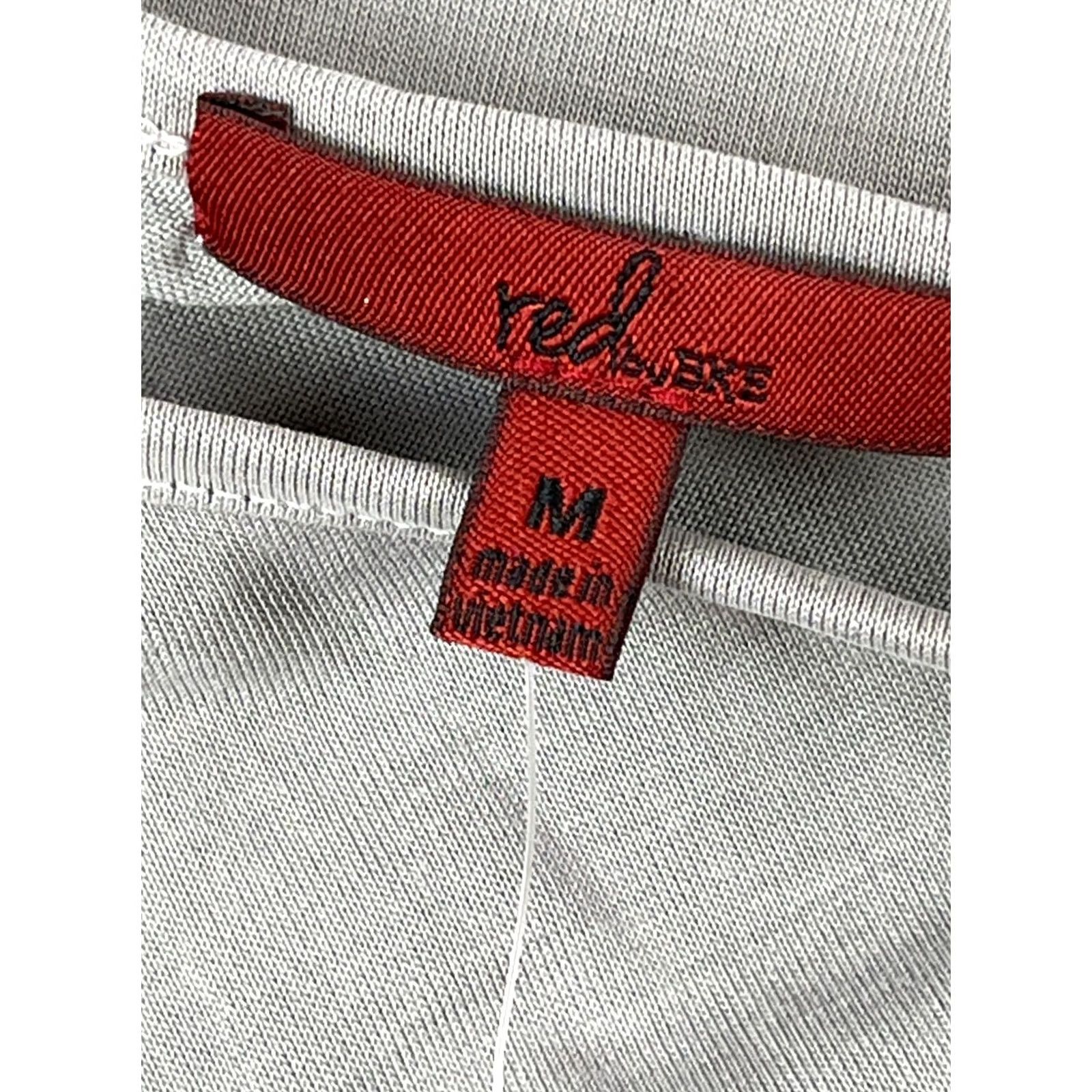 Vintage Buckle Red by BKE Top Womens M Frost Gray Asymmetrical Off Shoulder 3/4 Sleeve Size M / US 6-8 / IT 42-44 - 6 Thumbnail