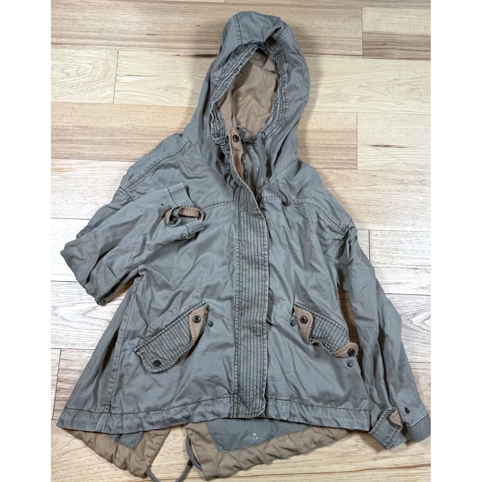 Abercrombie & Fitch VINTAGE Abercrombie & Fitch Military Jacket Women’s Small Green Zip Hood Y2K Jacket Womens Small Green Military Hooded Size S / US 4 / IT 40 - 2 Thumbnail