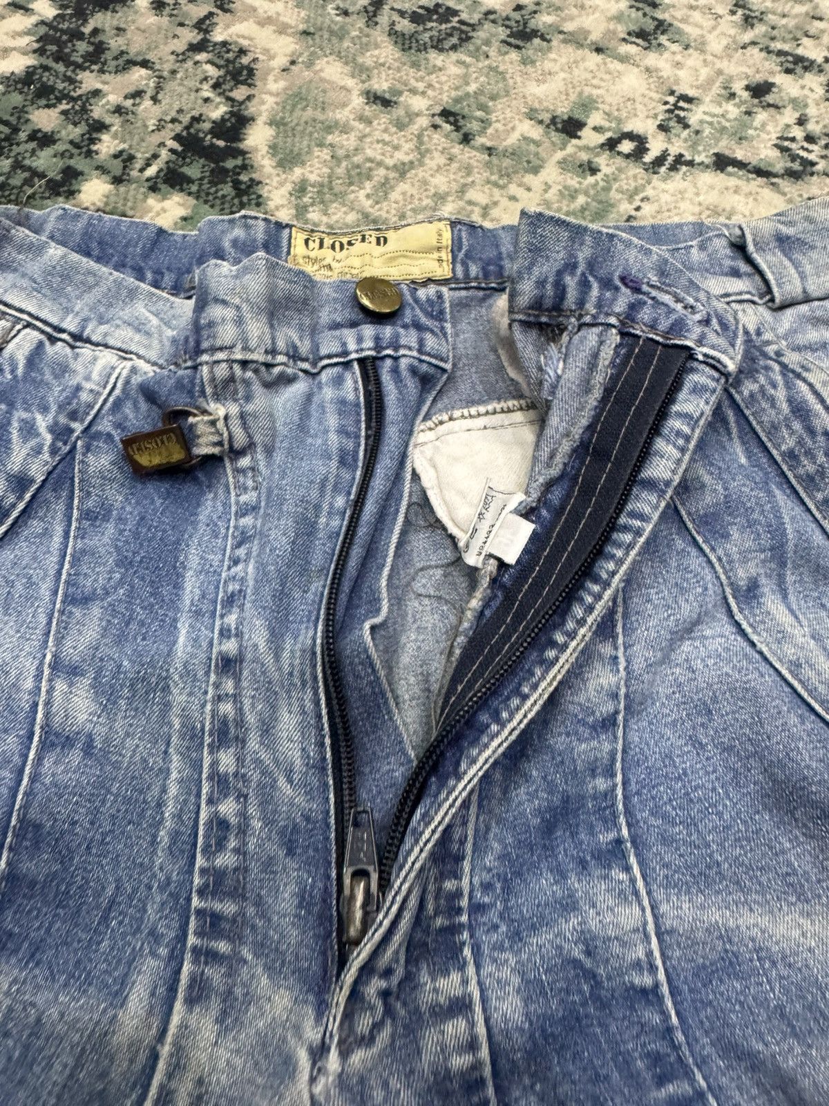 CLOSED 1980s MARITHE FRANCOIS GIRBAUD X CLOSED TUPAC SHAKUR JEANS Size US 35 - 15 Thumbnail