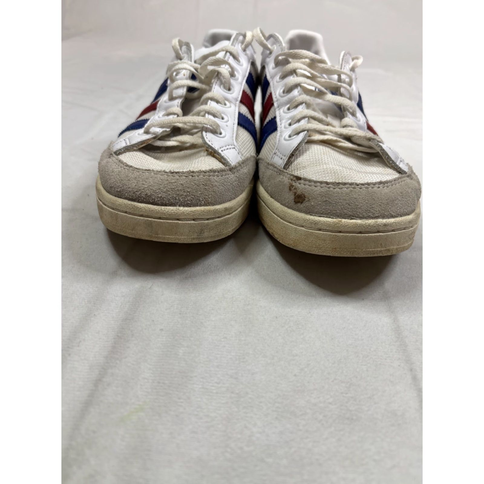 Adidas Adidas Originals Americana Low Royal Scarle EF2508 Sneaker Men US 11 White Mens Shoes Sneaker Royal 90s? Size US 11 / EU 44 - 3 Thumbnail