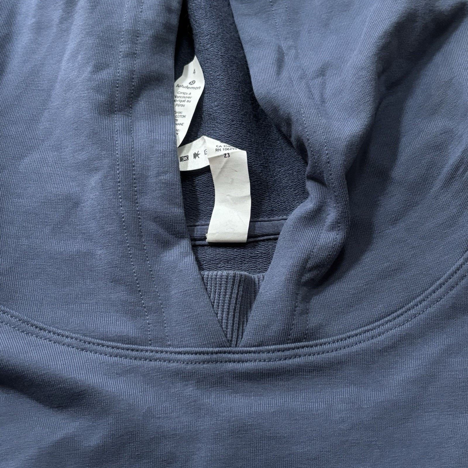 Lululemon Lululemon Ultra Cropped Hoodie Blue Gray Size 4 Crispy Tag Size S / US 4 / IT 40 - 8 Thumbnail