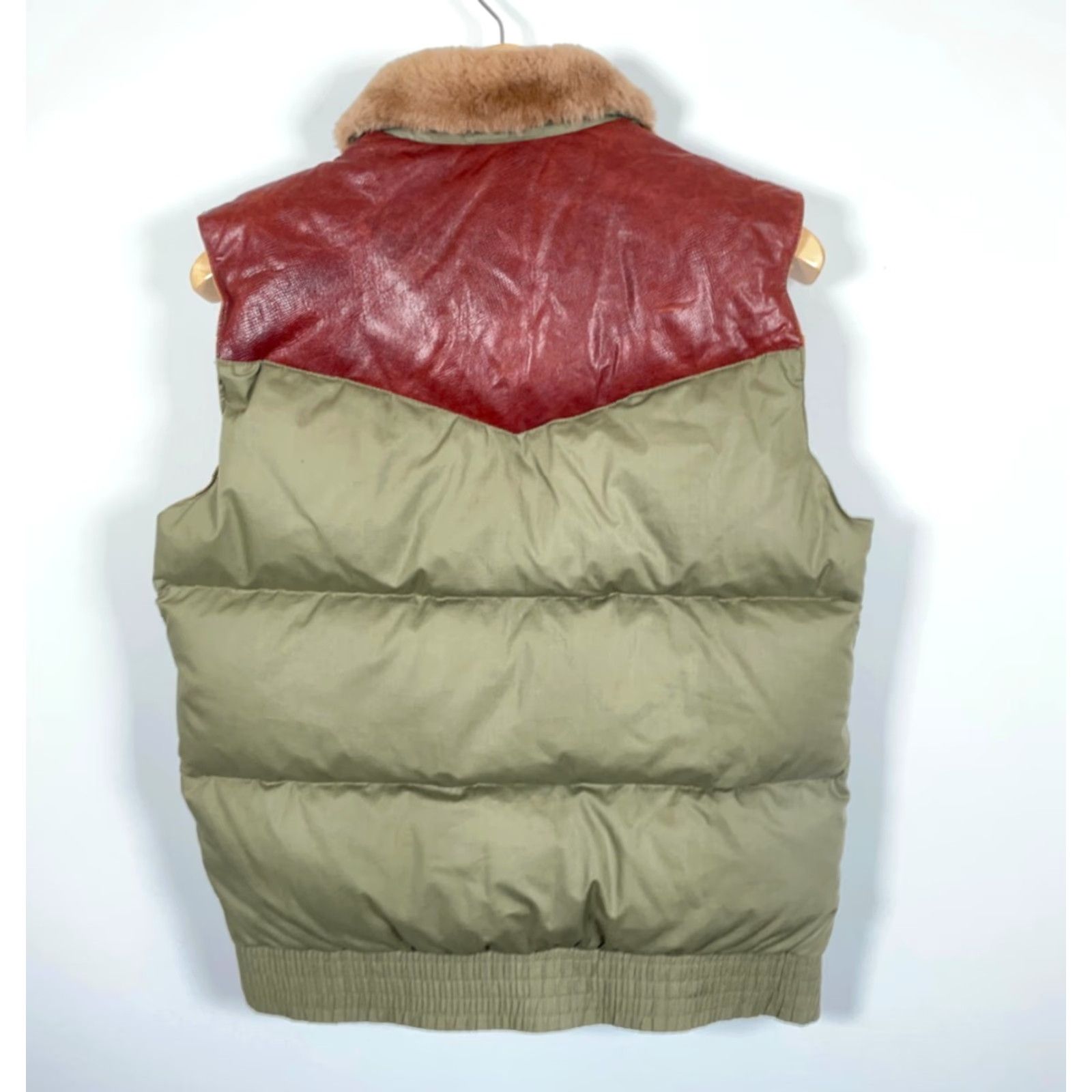 Vintage VINTAGE Wilsons Leather M. Julian Duck Down Puffer Vest Men Small Green Nylon Lining Stand-Up Collar Zip Pockets 90s Outdoor Fashion Size US S / EU 44-46 / 1 - 2 Thumbnail
