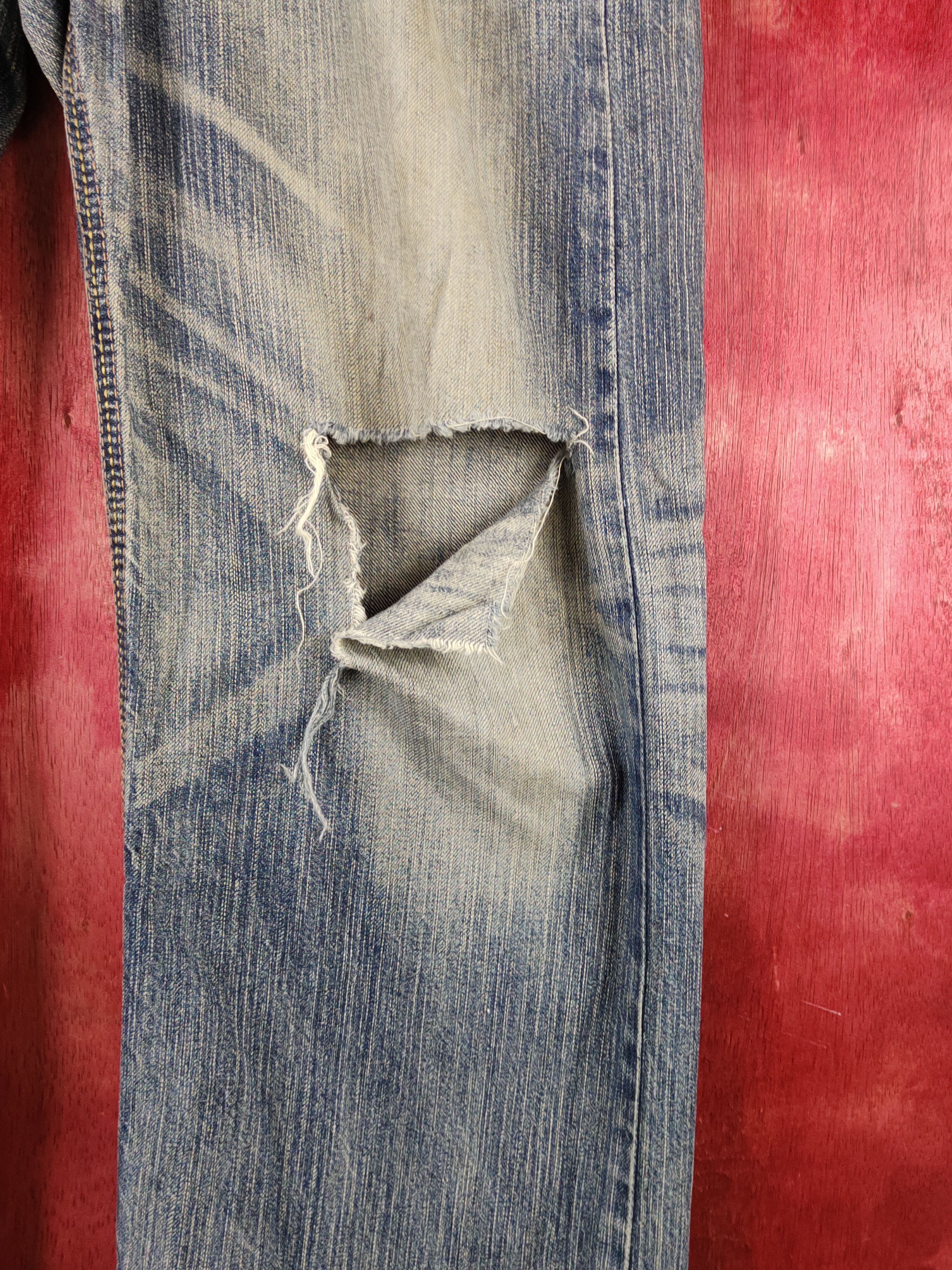 Edwin Edwin Dark Blue Faded Distressed Ripped Jeans #S2252 Size US 34 / EU 50 - 6 Thumbnail