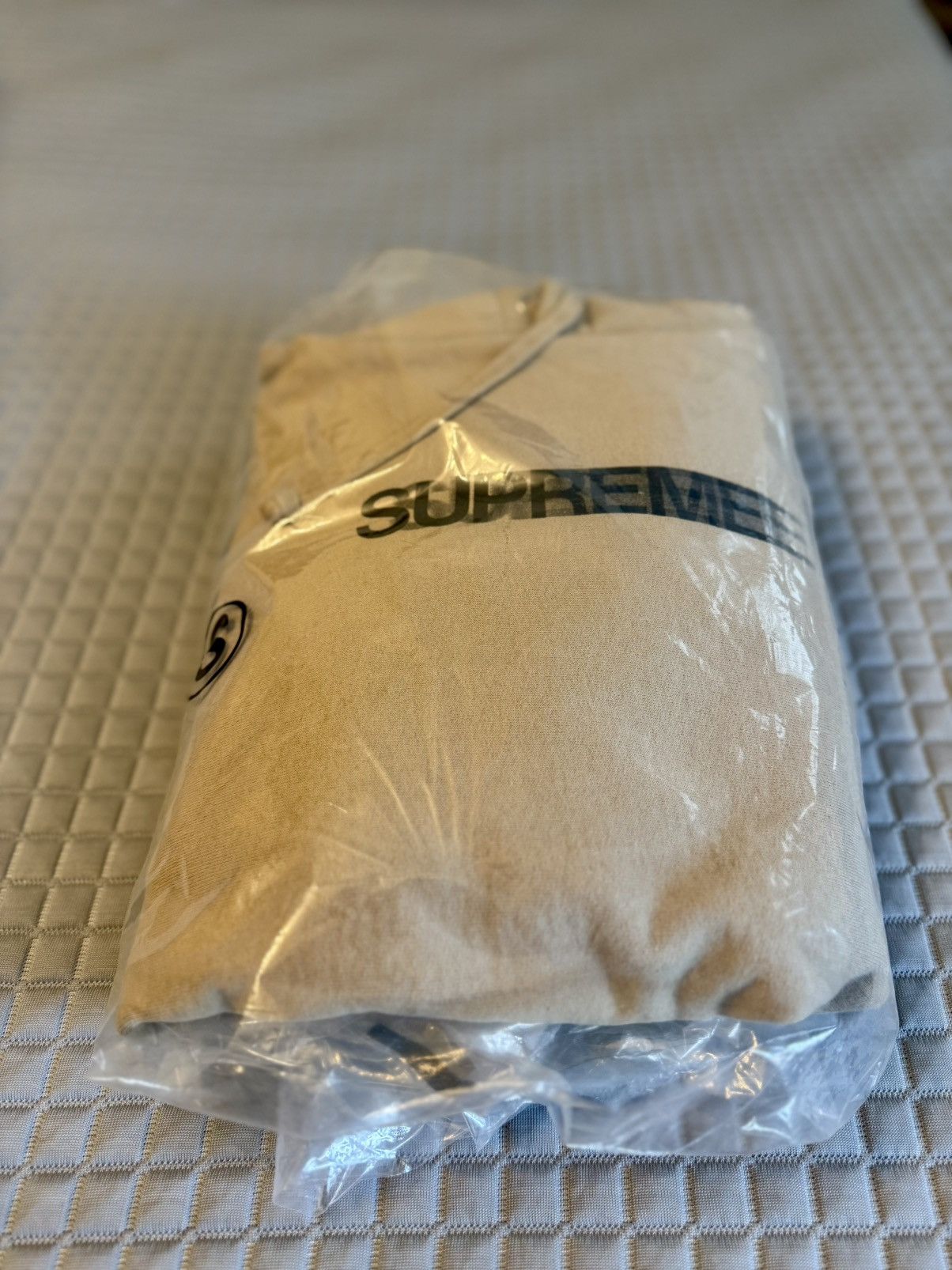 Supreme Supreme Motion Logo Hoody, Tan / Khaki Size US S / EU 44-46 / 1 - 1 Thumbnail