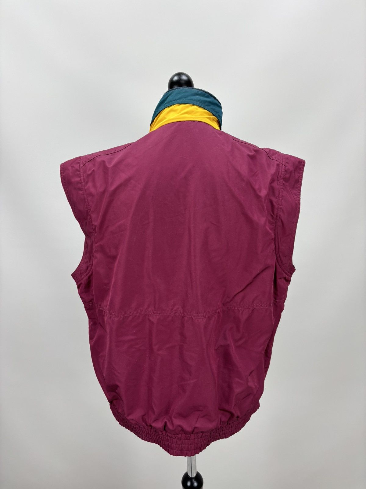 Helly Hansen Mens vintage reversible vest Helly Hansen Size 50/52 Size US L / EU 52-54 / 3 - 5 Thumbnail