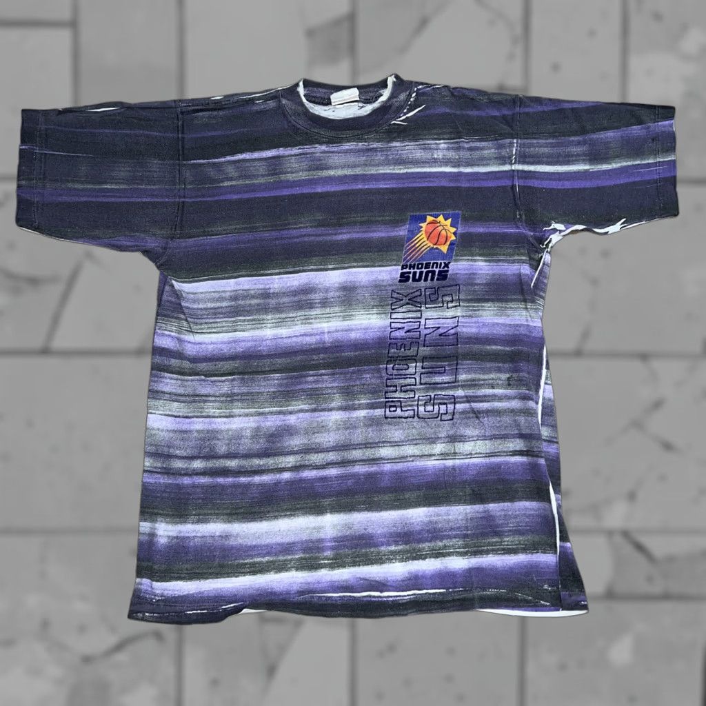 Vintage VINTAGE 1990s Magic Johnson T’s PHOENIX SUNS single stitch TEE MENS M Shirt Purple Men Size US M / EU 48-50 / 2 - 1 Thumbnail