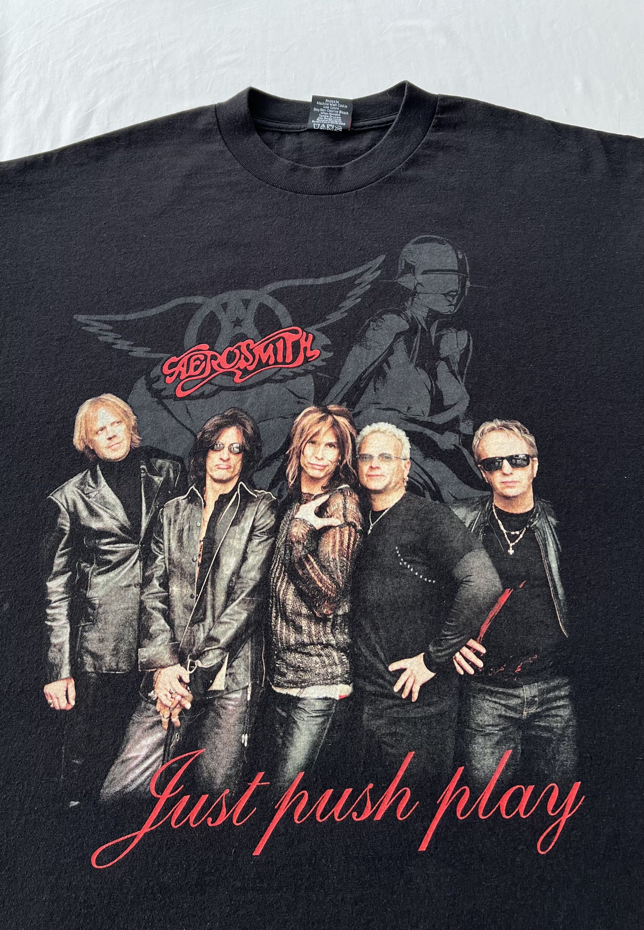 Band Tees Vintage 2001 Aerosmith Just Push Play Tour Black T-shirt Size US XL / EU 56 / 4 - 3 Thumbnail