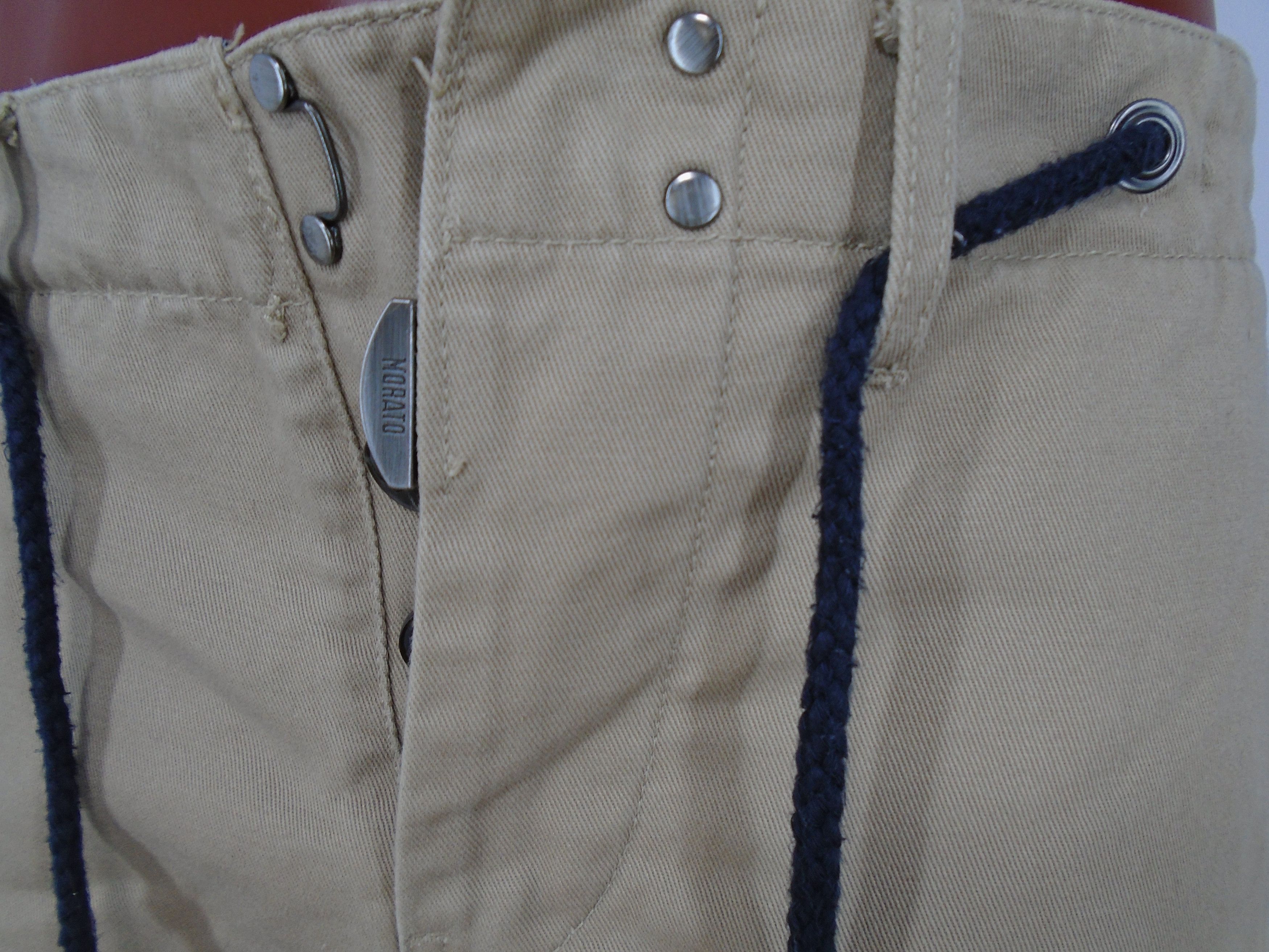 Antony Morato Men's Shorts Antony Morato. Color: Beige. Size: L. Size US 34 / EU 50 - 13 Thumbnail