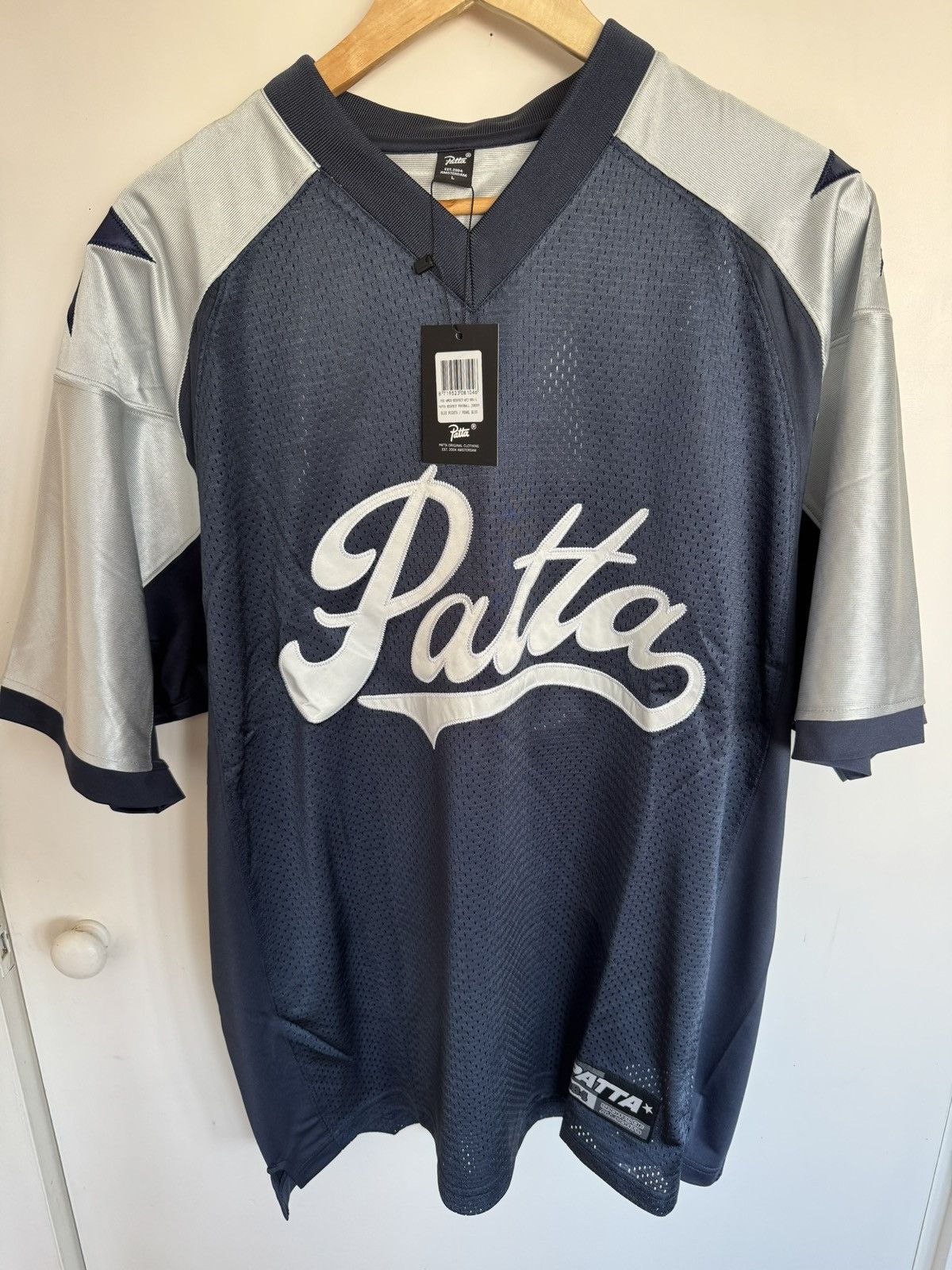 Patta Patta Jersey Size L, New with tags Size US L / EU 52-54 / 3 - 1 Thumbnail