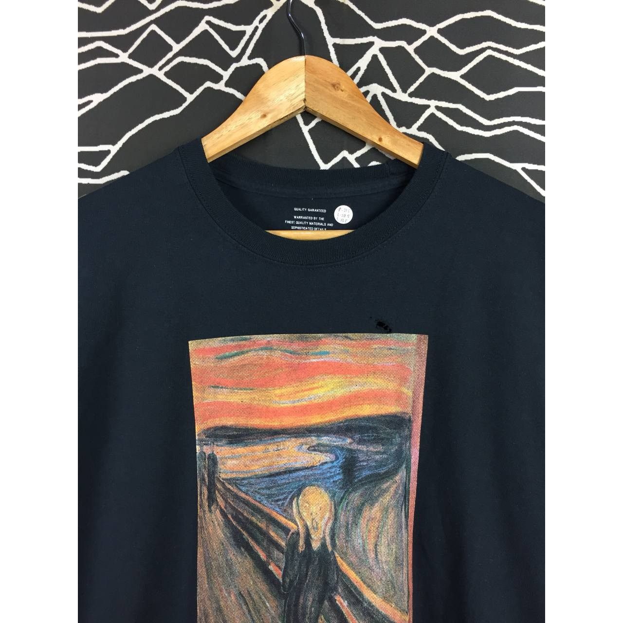 Vintage The Scream Edvard Munch Iconic Art Longsleeve Tee Size US L / EU 52-54 / 3 - 3 Thumbnail