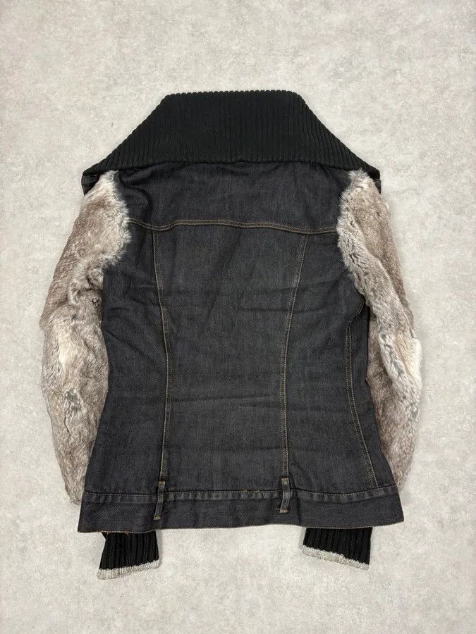 Dolce & Gabbana 2000s Dolce & Gabbana Navy Denim Buttoned Fur Arms Jacket Size US S / EU 44-46 / 1 - 6 Thumbnail