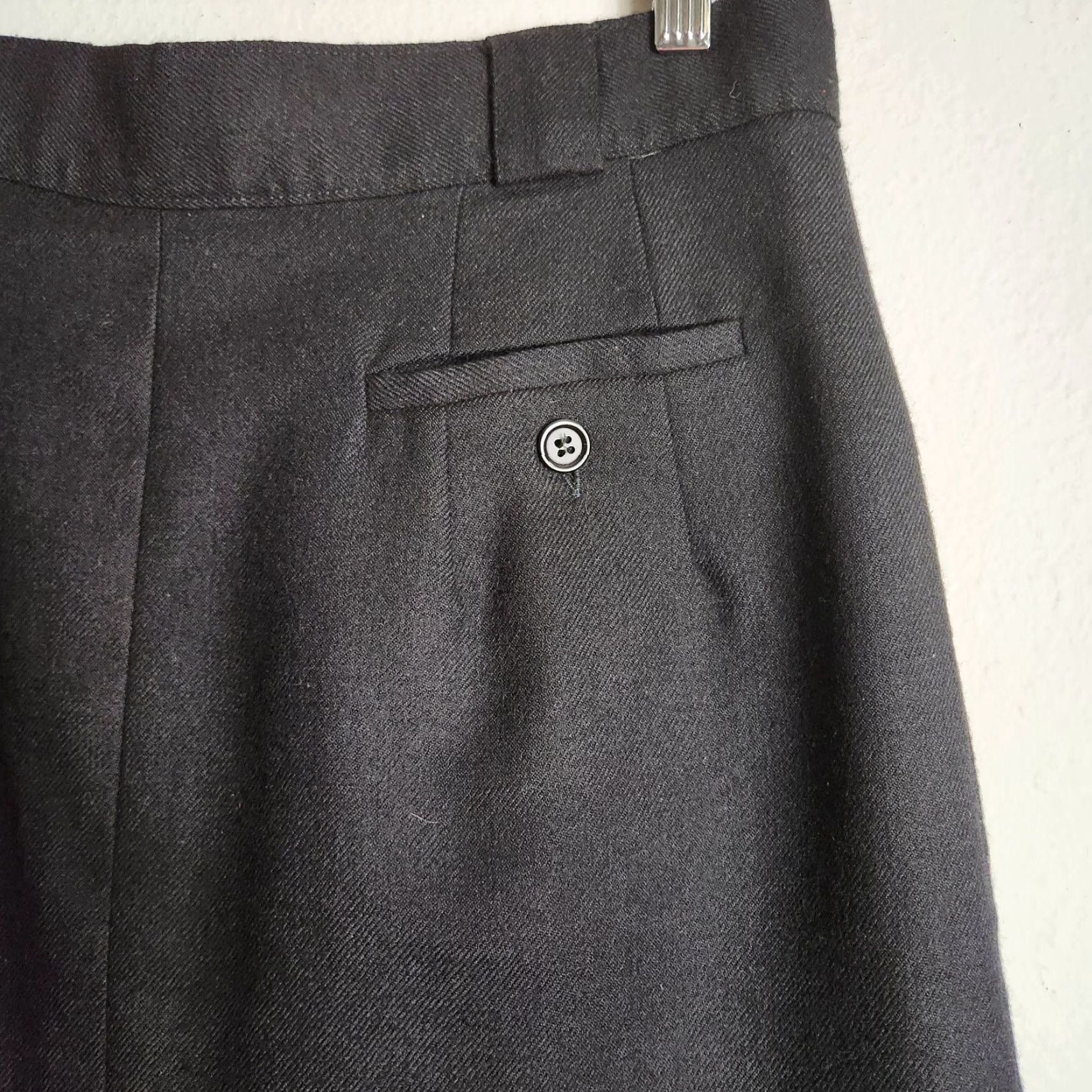 Vintage VINTAGE Giorgio Sant'Angelo Womens Skirt Black Pleated Wool with Pockets Size 8 Size 30" / US 8 / IT 44 - 6 Thumbnail