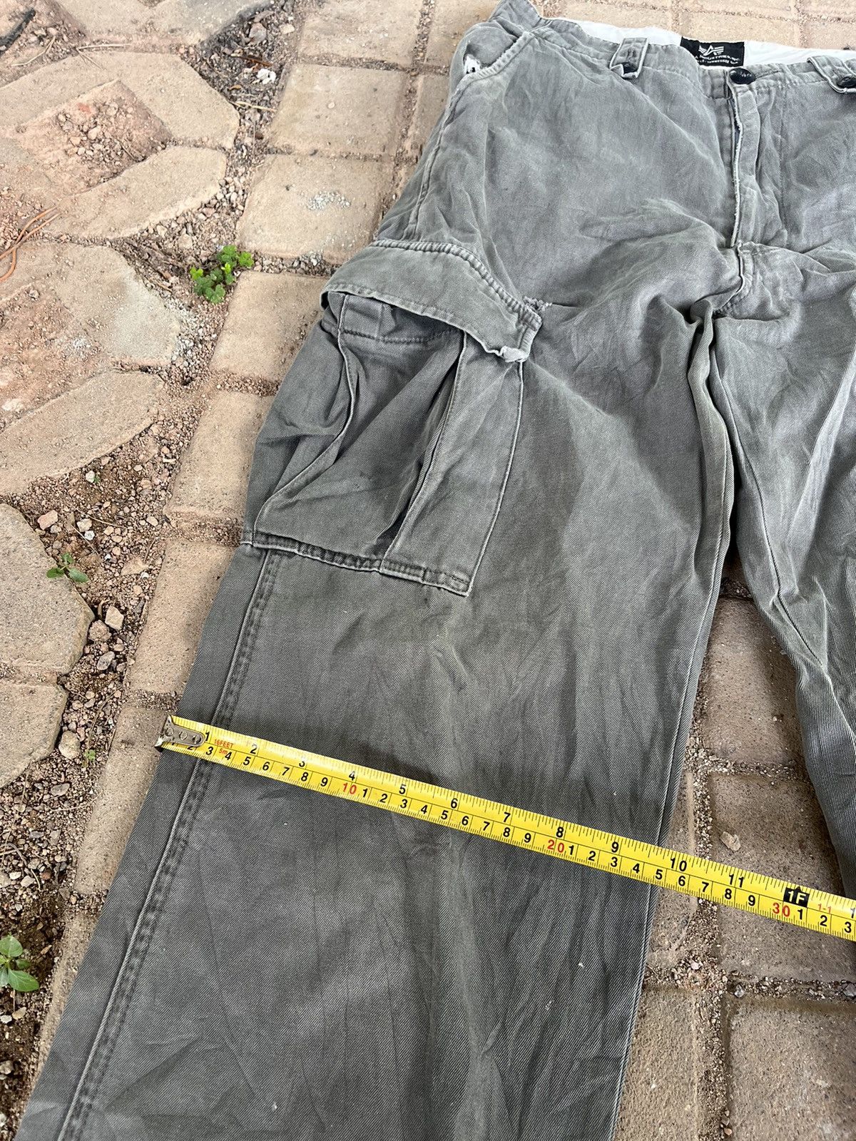 Alpha Industries × Vintage Vintage Alpha Industry Olive Military Cargopant Size US 28 / EU 44 - 8 Thumbnail