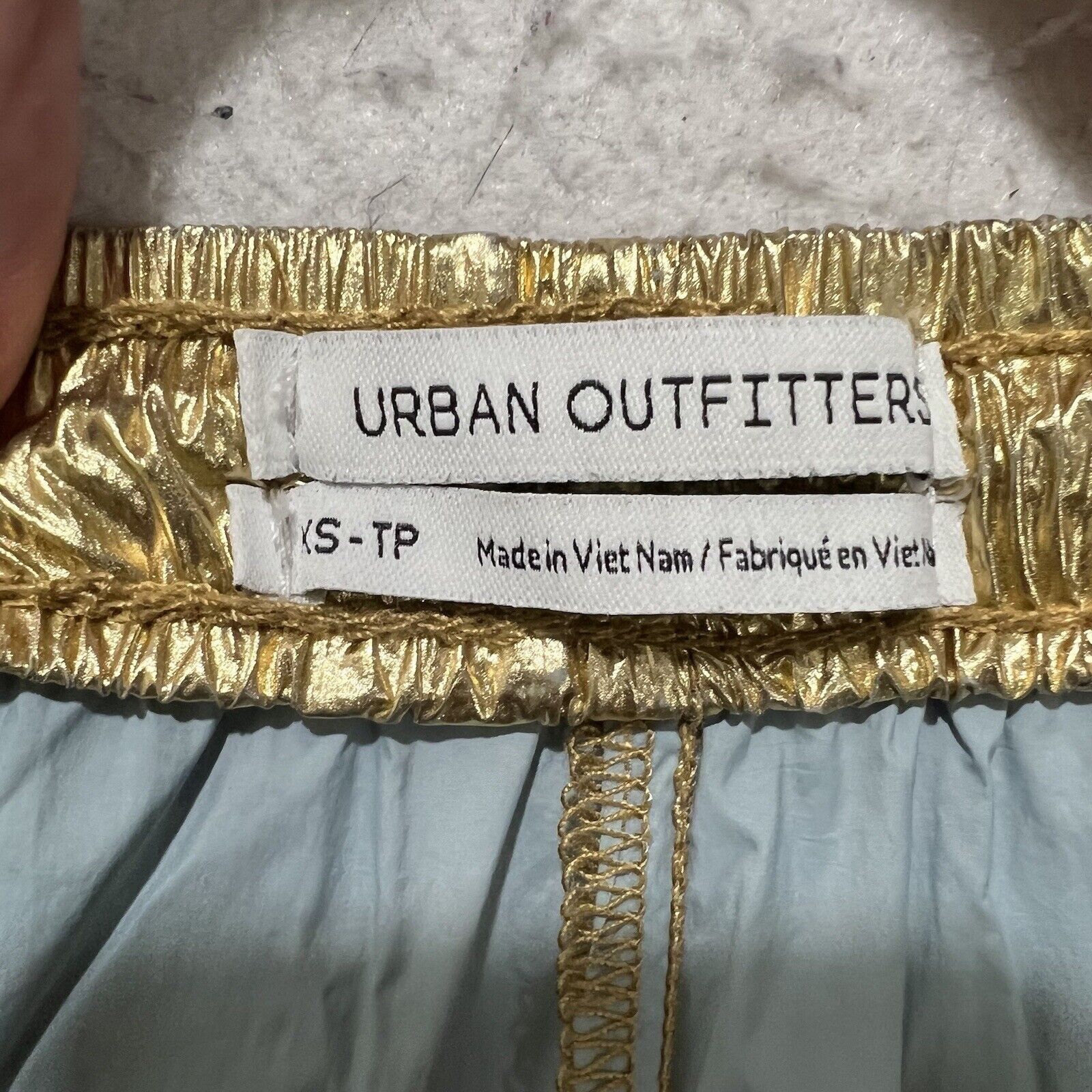 Urban Outfitters Urban Outfitters XS X-Small Gold Shiny Metallic Jogger Pants Size 26" / US 2 / IT 38 - 4 Thumbnail