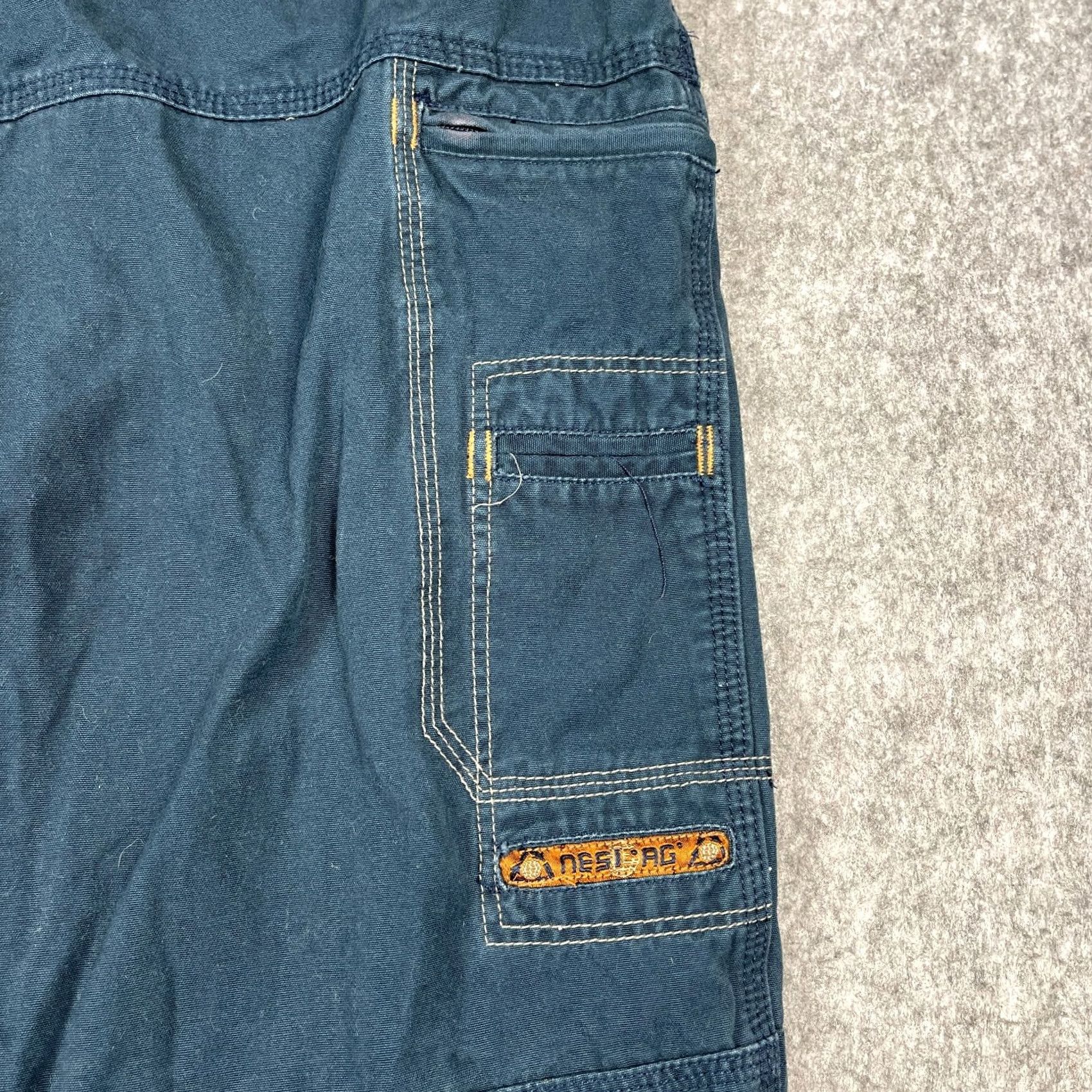 Vintage VINTAGE Nesi A.G. Pants 34L Black Cargo Pockets Wide Leg Baggie Skate Mens Size US 34 / EU 50 - 7 Thumbnail