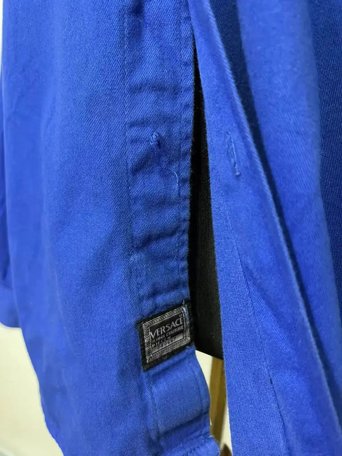 Versace Jeans Couture Vintage Versace jeans couture men’s shirt Size US L / EU 52-54 / 3 - 6 Thumbnail