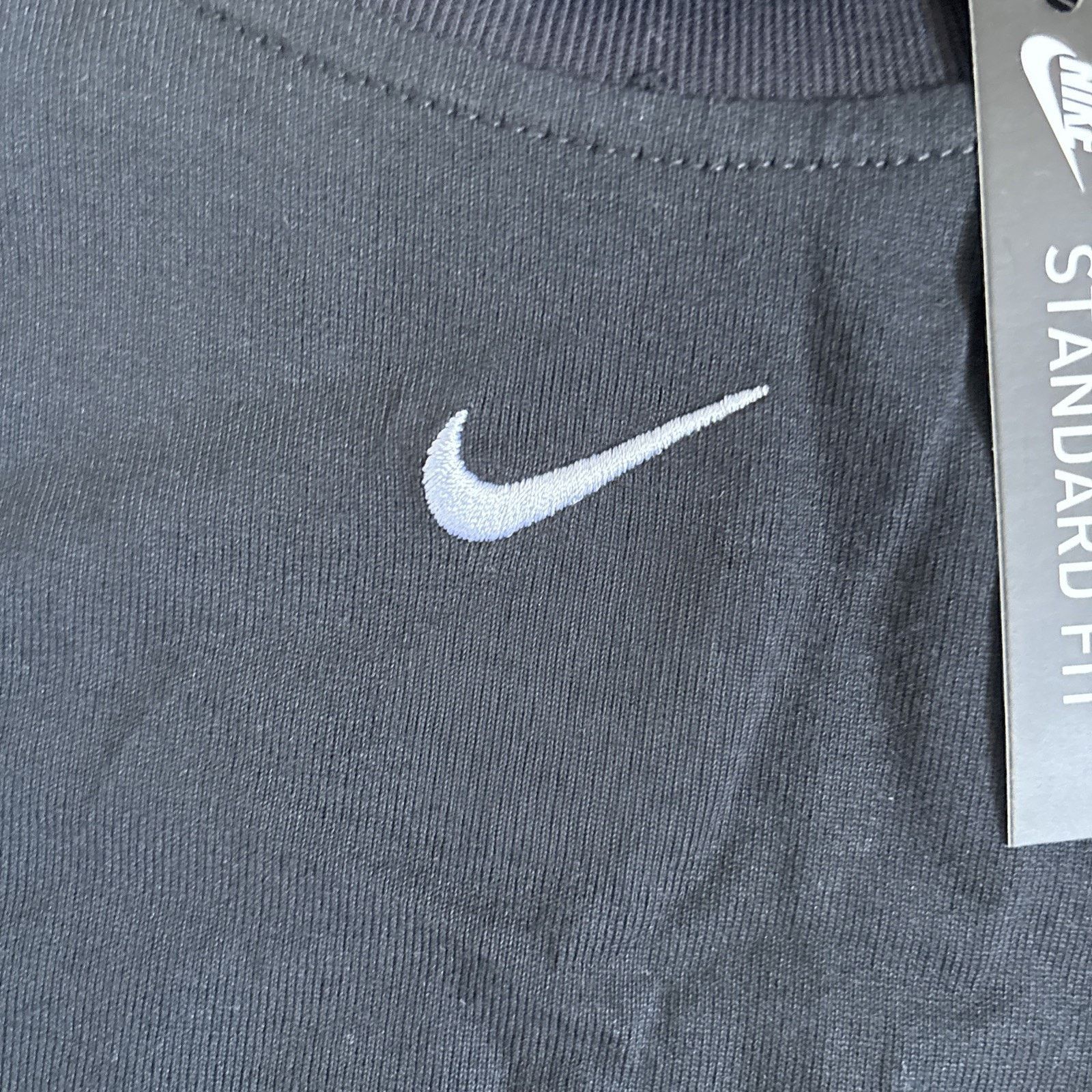 Nike Nike Shirt Black With White Nike Logo Unisex Brand New w Tag Size US M / EU 48-50 / 2 - 4 Thumbnail