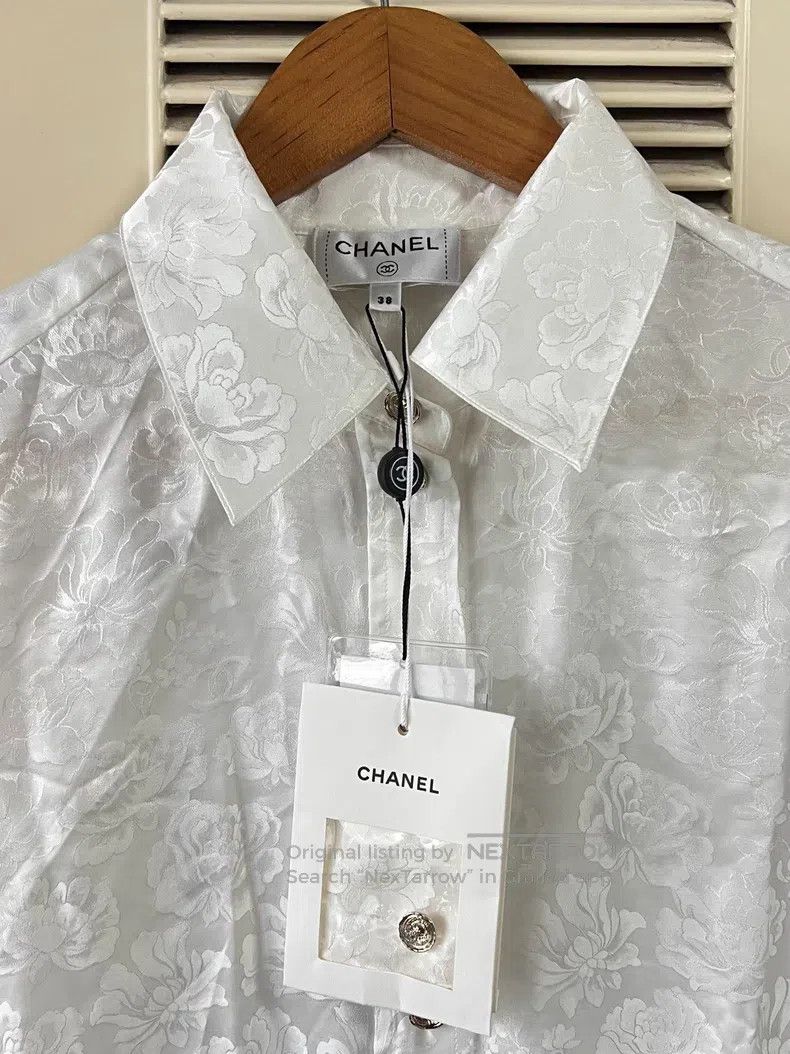 Chanel Chanel White sleeveless shirt Size XS / US 0-2 / IT 36-38 - 3 Thumbnail