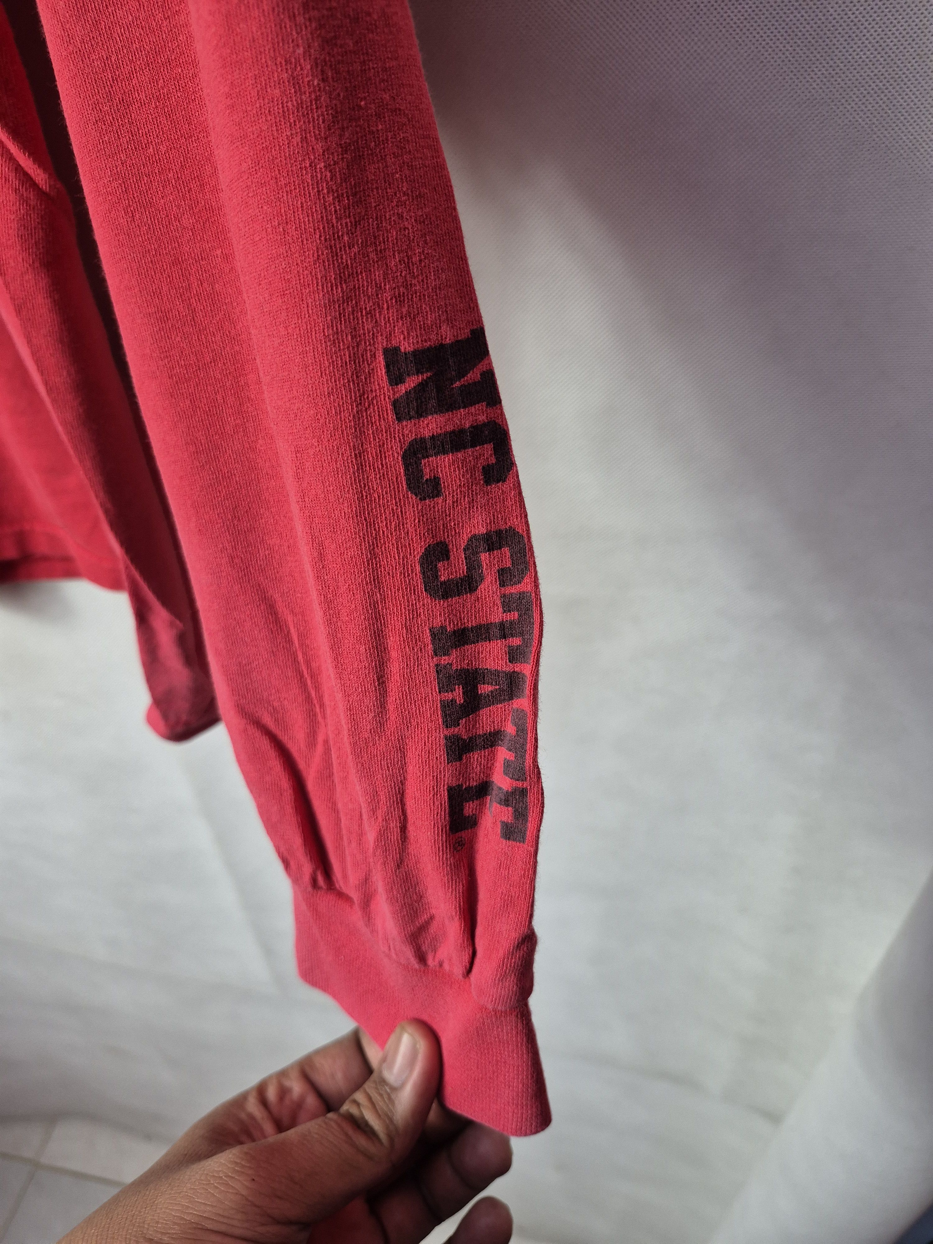 Nike 🔥Nike NC State Center Swoosh Longsleeves Tee Size US S / EU 44-46 / 1 - 4 Thumbnail