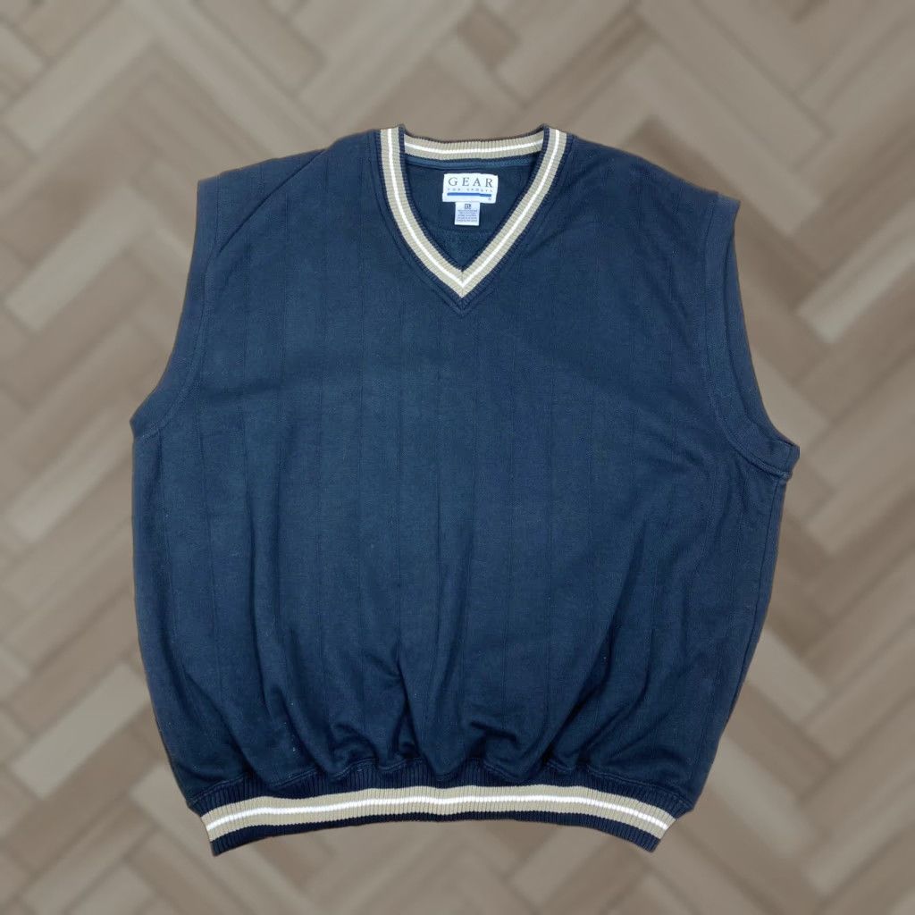 Vintage VINTAGE Gear for Sports Sweater Vest #1736 Size US XL / EU 56 / 4 - 1 Thumbnail
