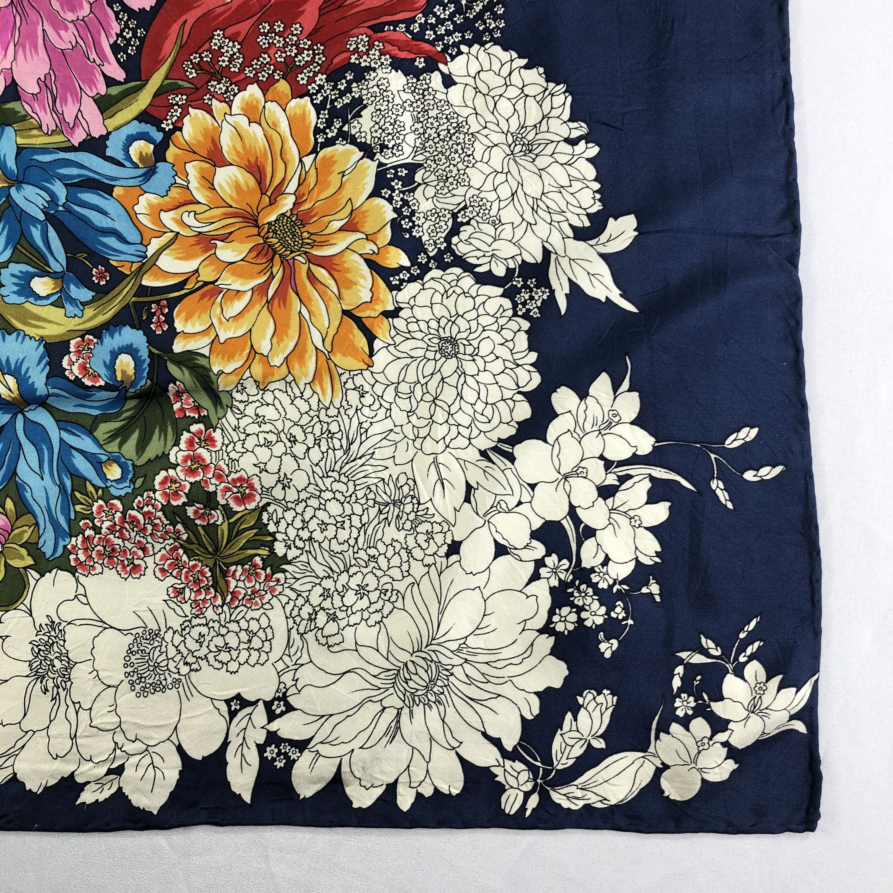 Vintage Vintage Silk Scarf Size ONE SIZE - 4 Thumbnail
