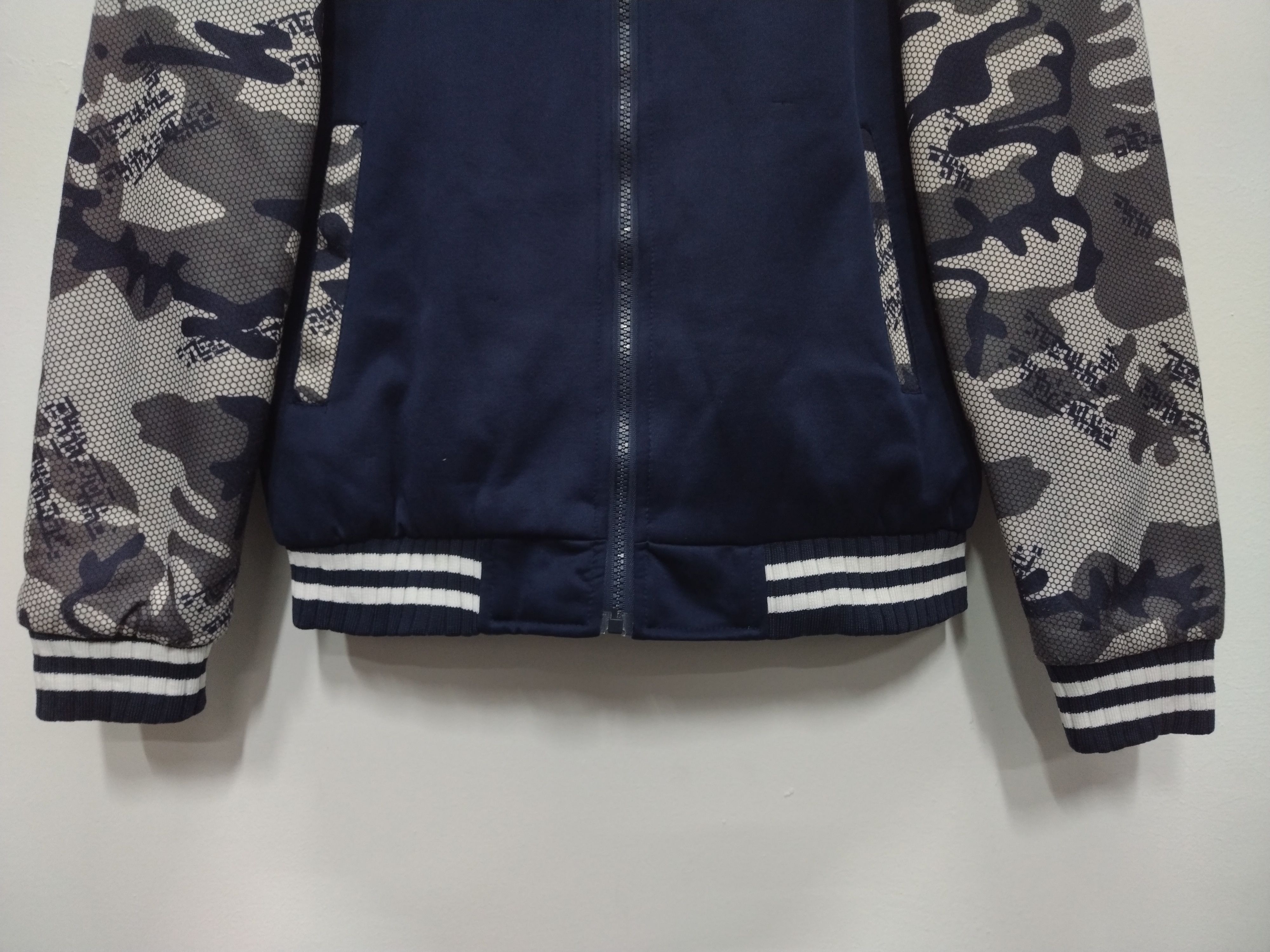 Other AWESOME DESIGN UNBRAND CAMOO VARSITY JACKET HOODIE Size US L / EU 52-54 / 3 - 12 Thumbnail