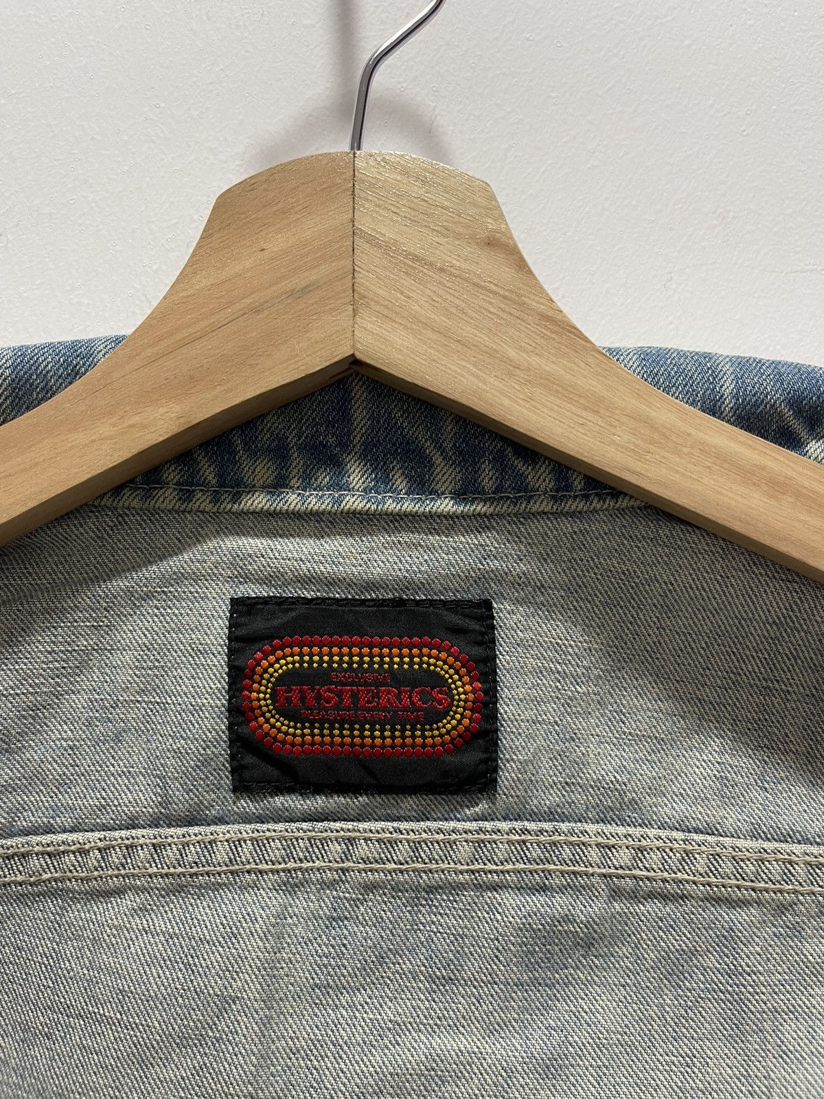 Hysteric Glamour VINTAGE HYSTERIC GLAMOUR UNDERGROUND DISTRESSED DENIM JACKET Size XS / US 0-2 / IT 36-38 - 13 Thumbnail