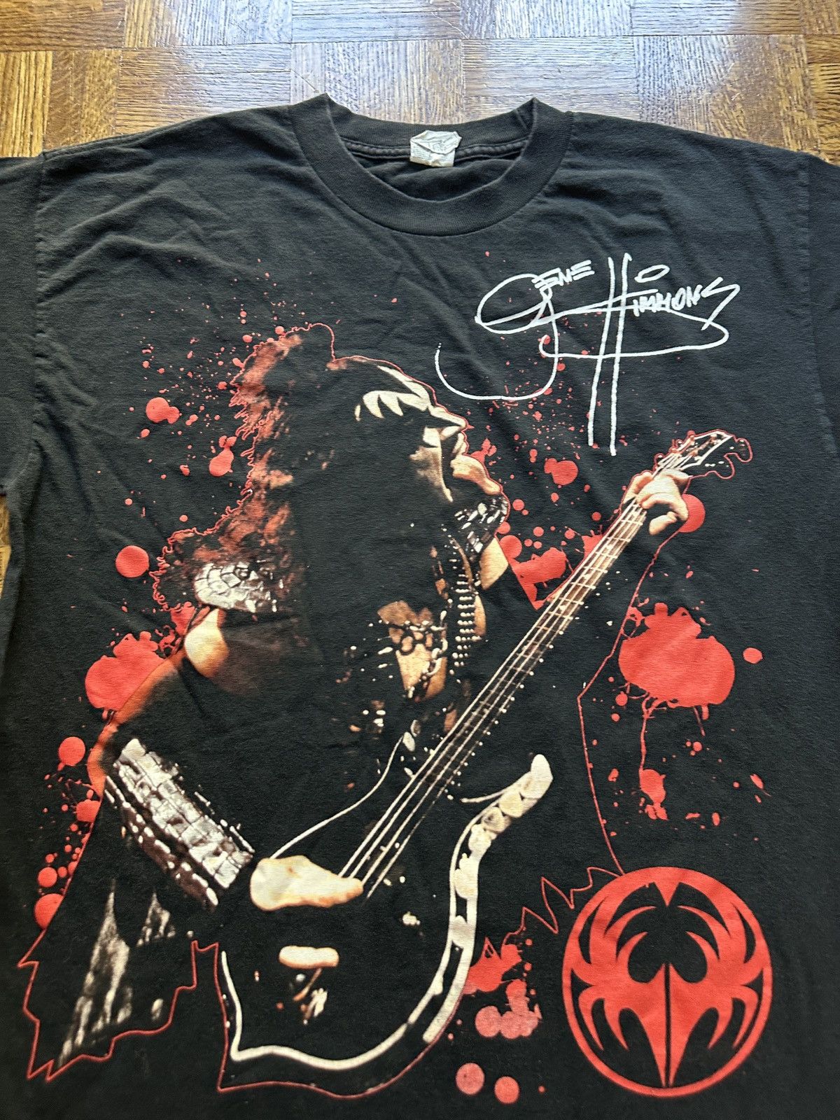 Vintage Vintage Y2K Gene Simmons Kiss Graphic Band Tee Size US L / EU 52-54 / 3 - 2 Thumbnail