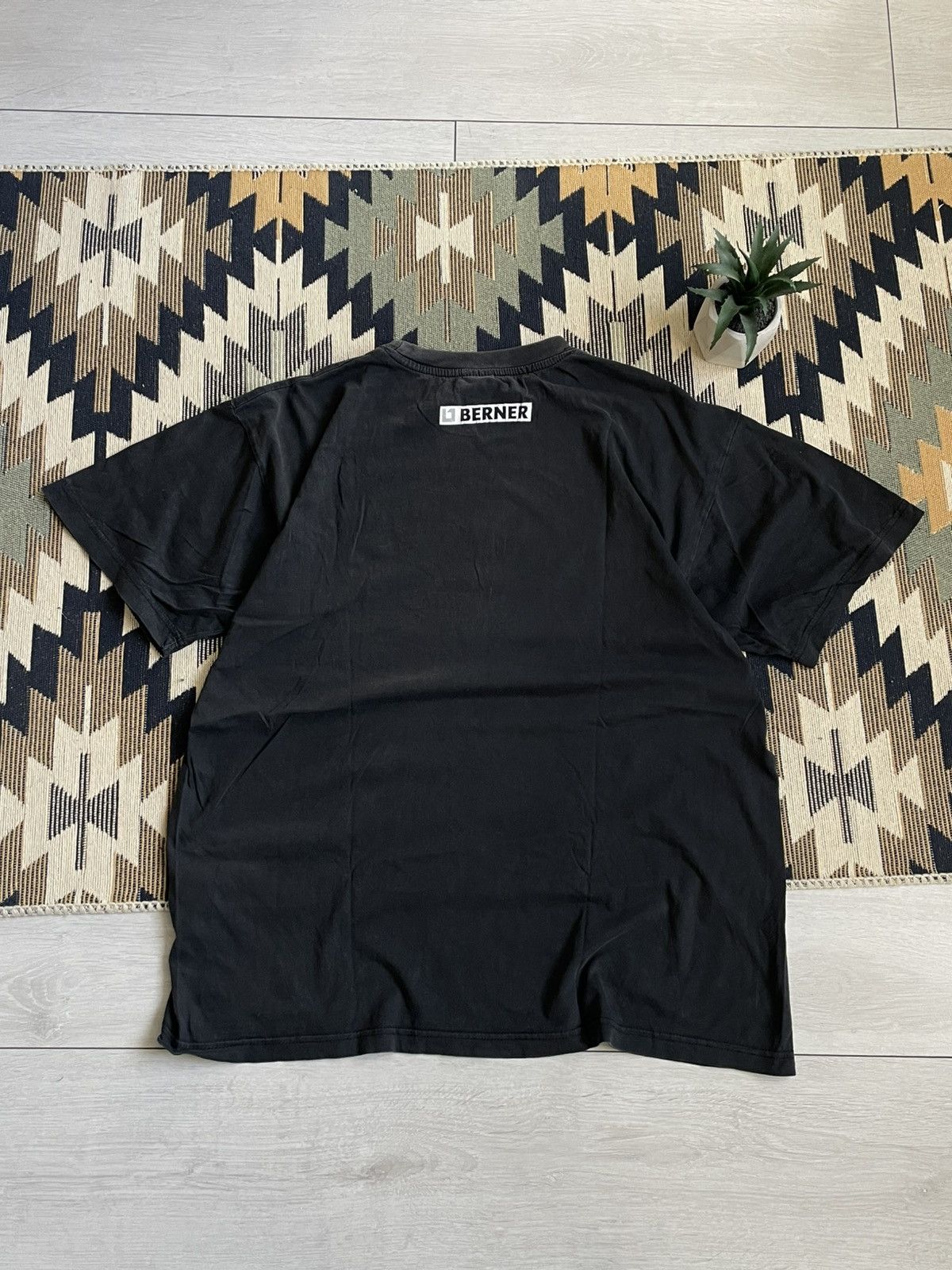 Vintage Vintage Berner Provocation 2005 Artwork T-shirt Size US XL / EU 56 / 4 - 7 Thumbnail