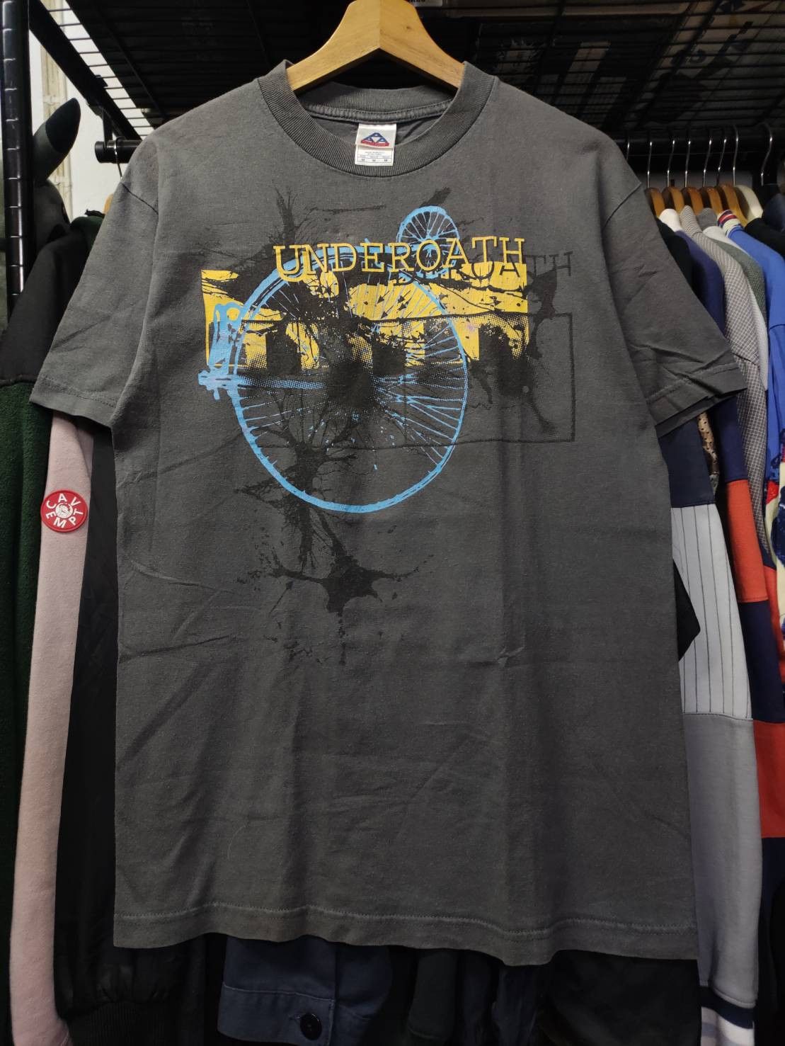 Band Tees Rare! Vtg 00's Underoath Band Graphic Art T-Shirt Size US M / EU 48-50 / 2 - 2 Thumbnail